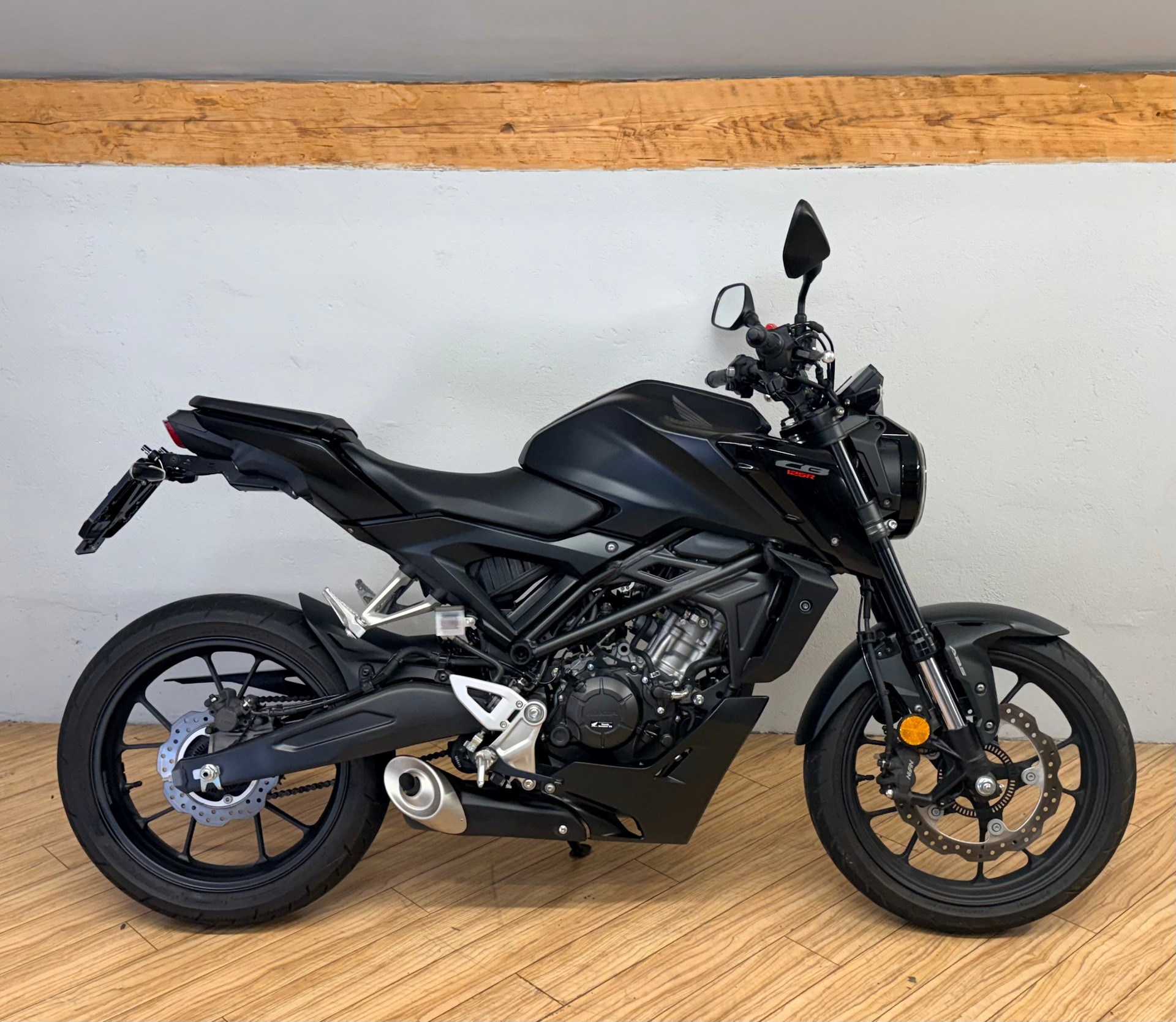 HONDA CB 125 R-image-1
