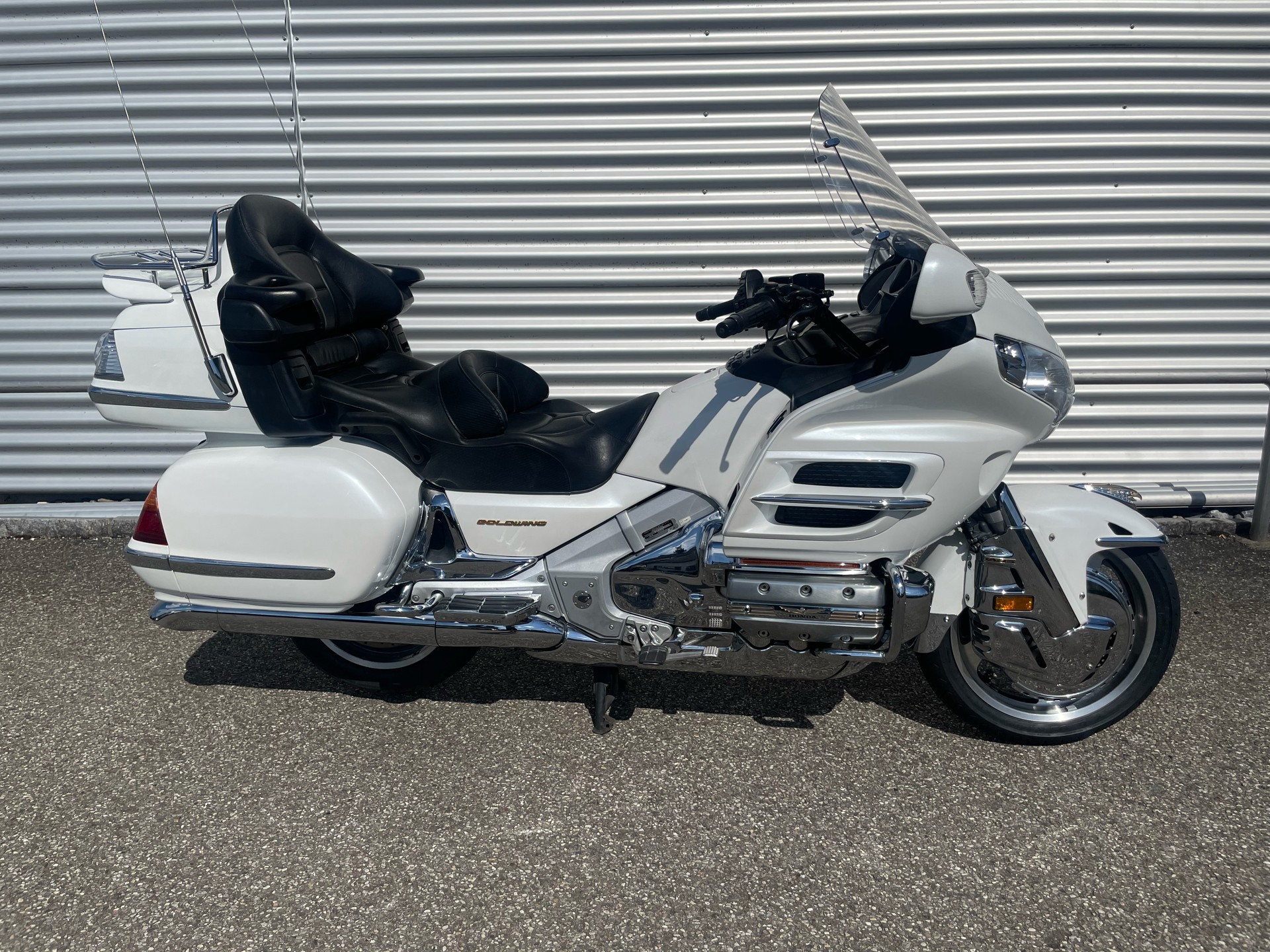 HONDA GL 1800 A Goldwing-image-5