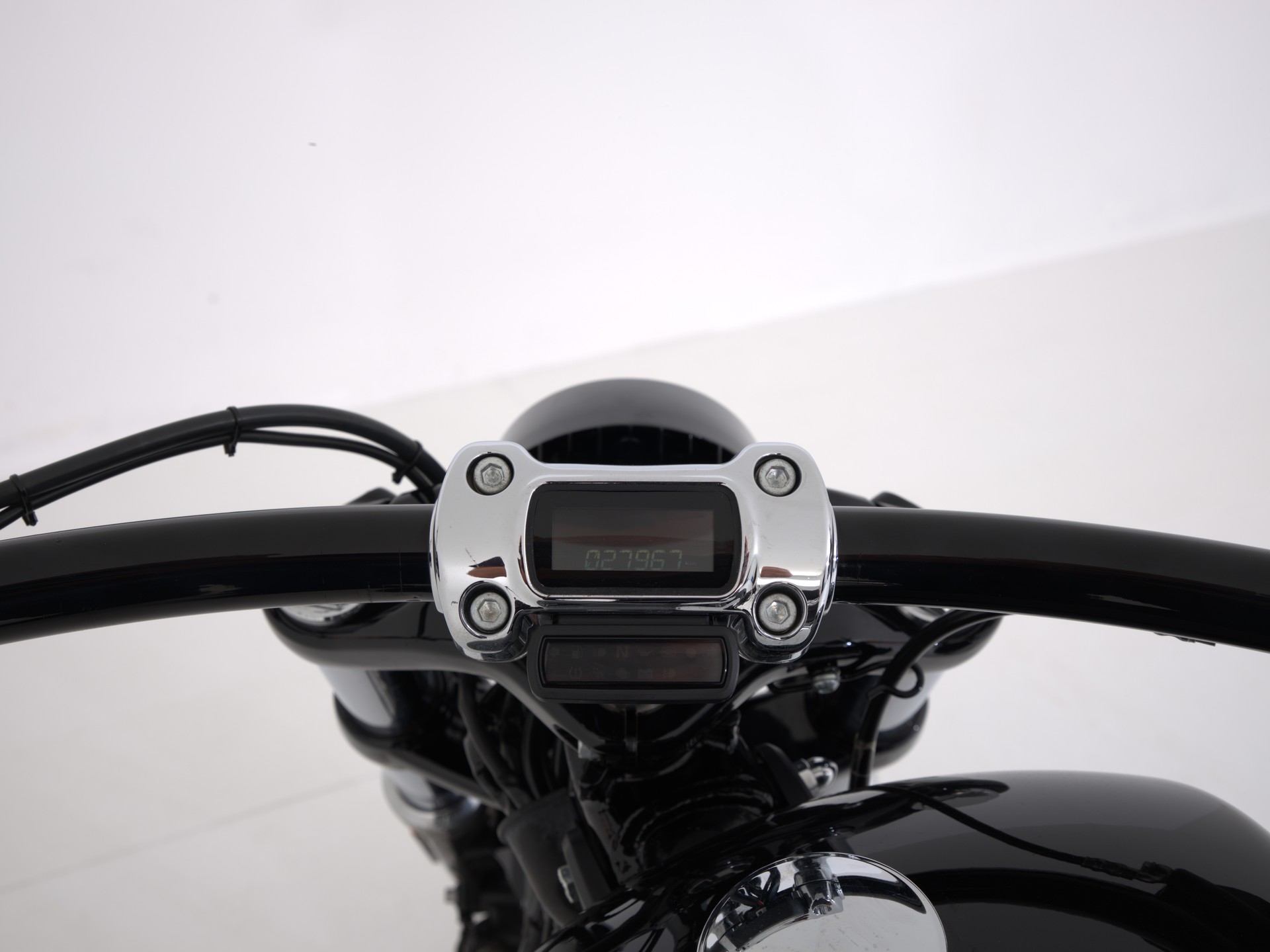 HARLEY-DAVIDSON FXBRS Breakout 114 ABS-image-5