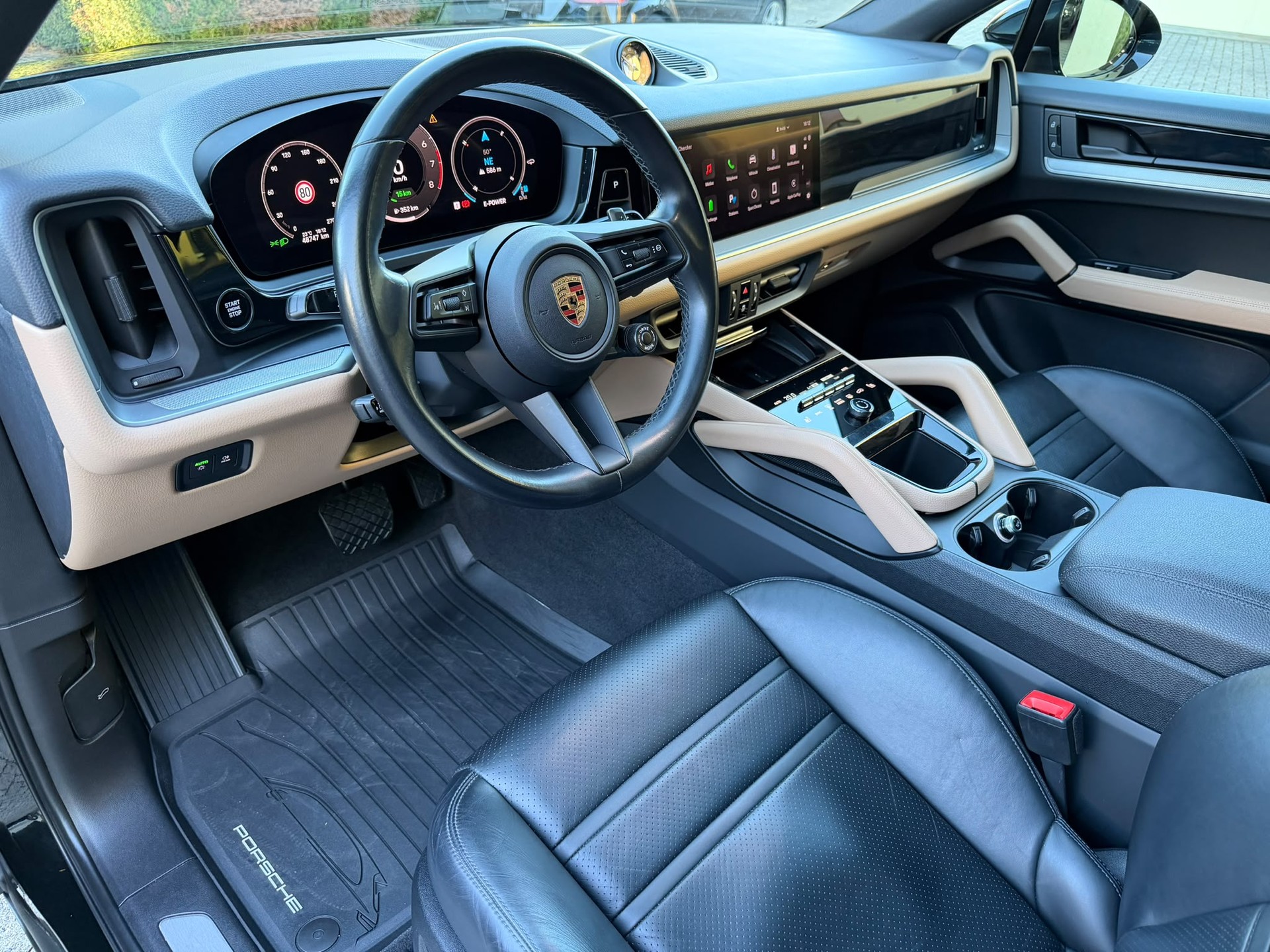 PORSCHE Cayenne Coupé E-Hybrid Tiptronic-showroom-element-1