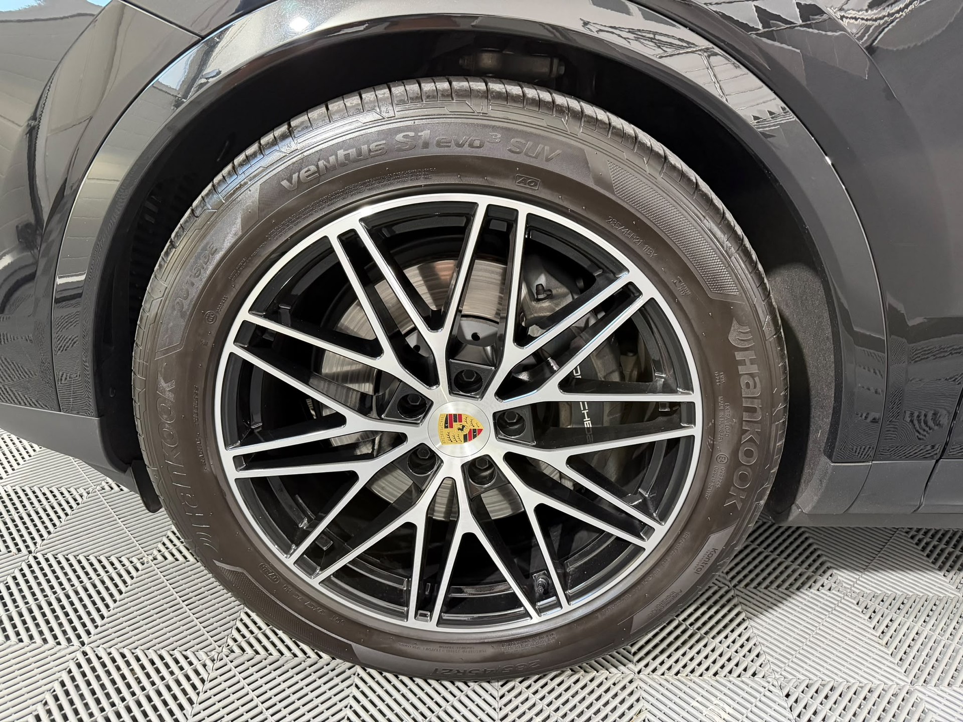PORSCHE Cayenne Coupé E-Hybrid Tiptronic-image-25
