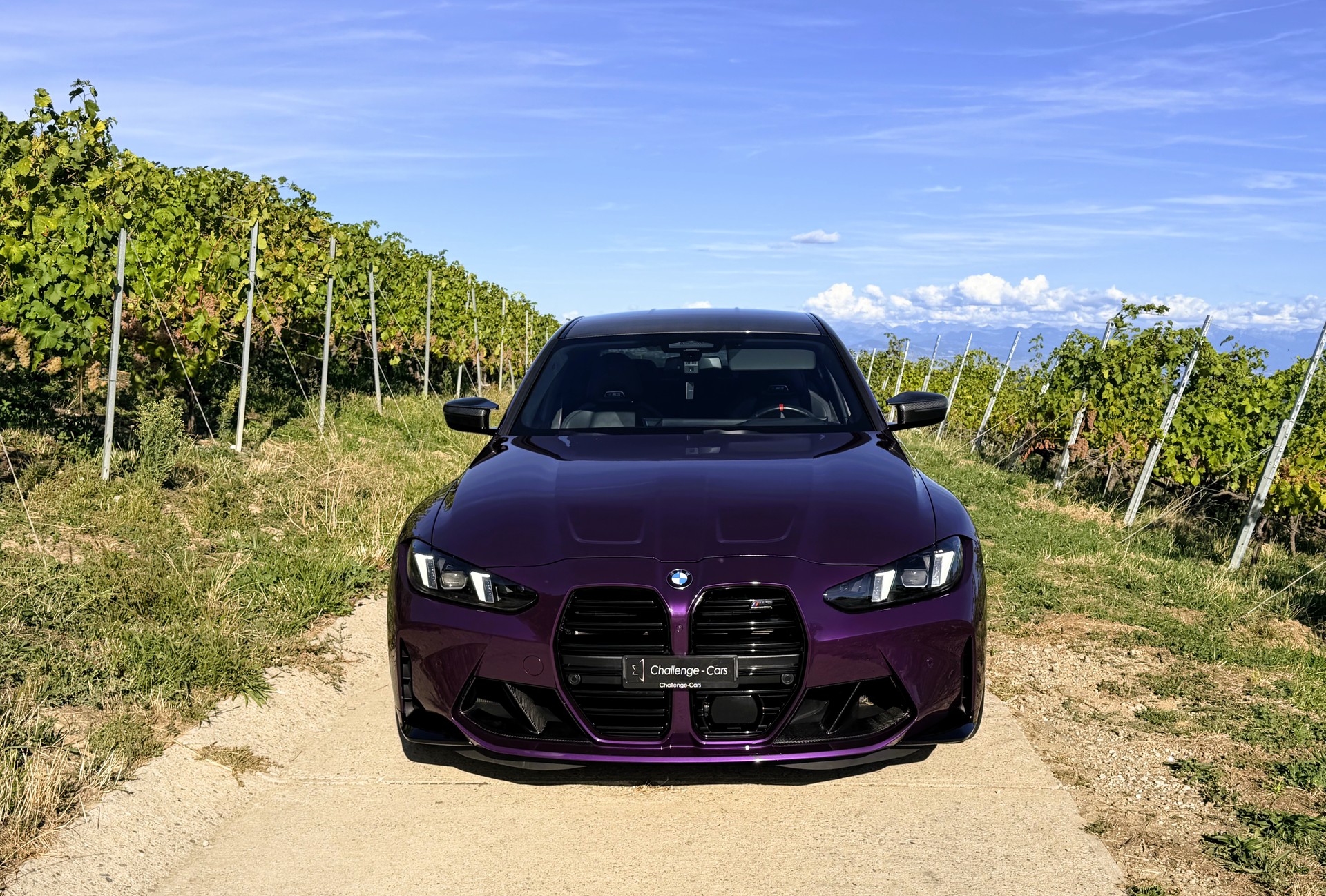 BMW M3 Competition M xDrive-showroom-element-2