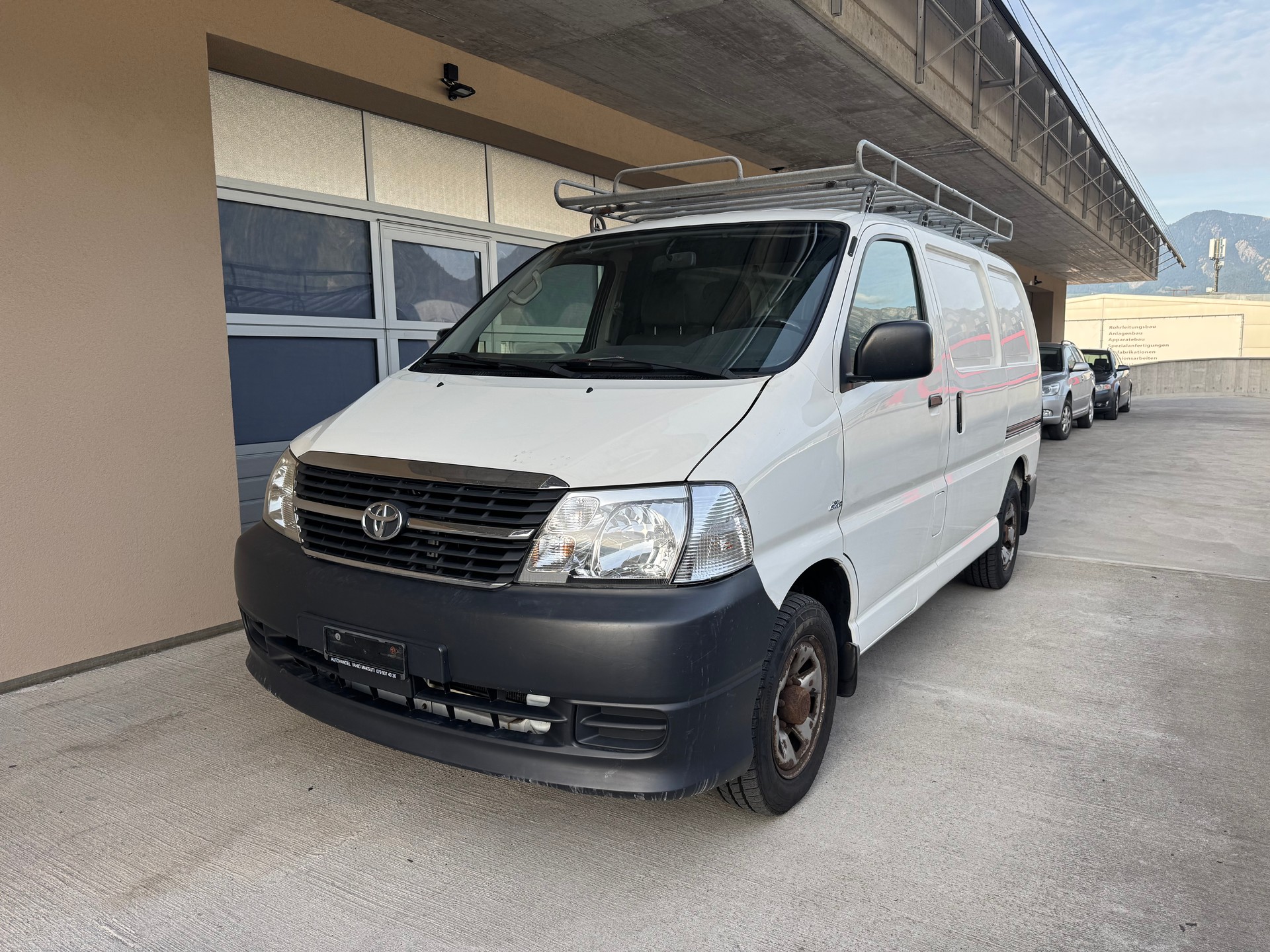 TOYOTA Hiace D-4D Kombi/Werk 4WD