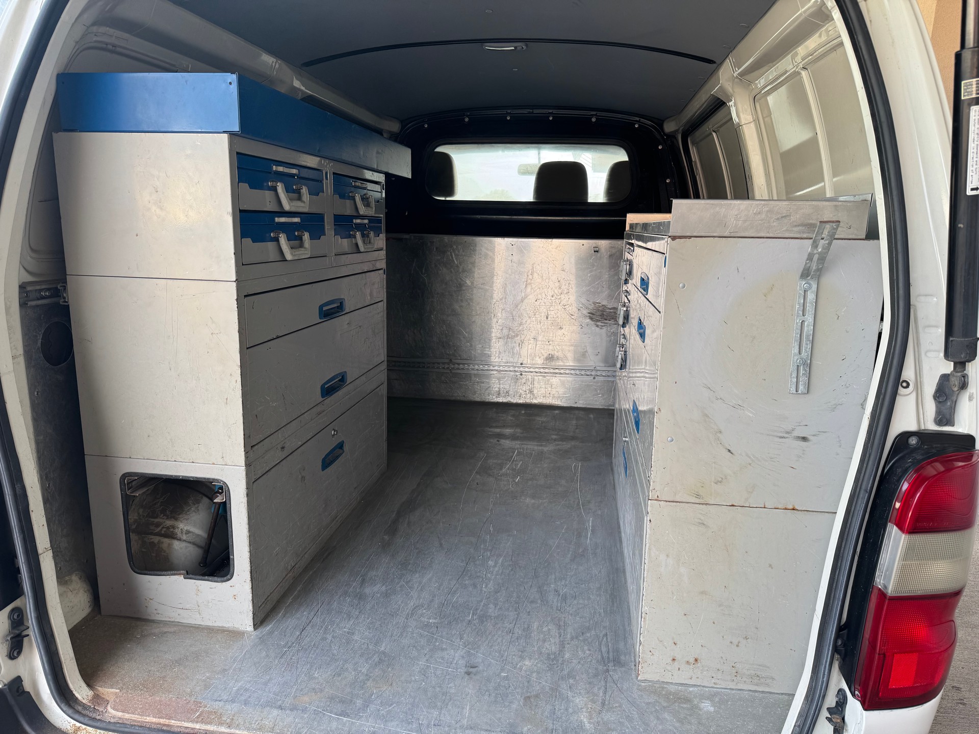 TOYOTA Hiace D-4D Kombi/Werk 4WD-image-5