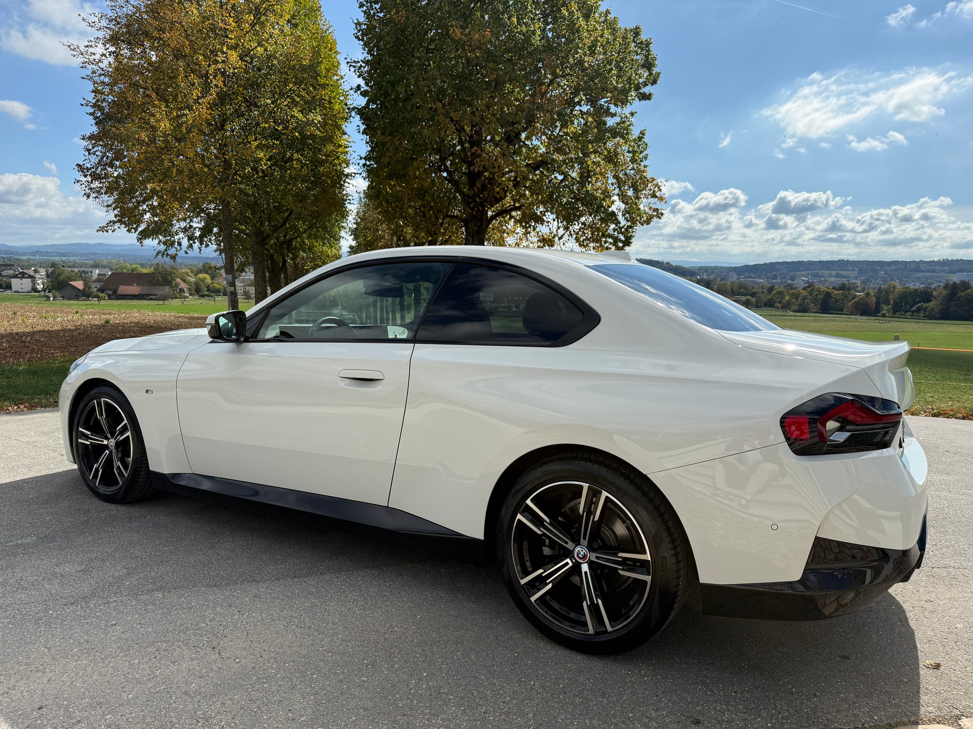 BMW 218i M Sport Coupé-image-6