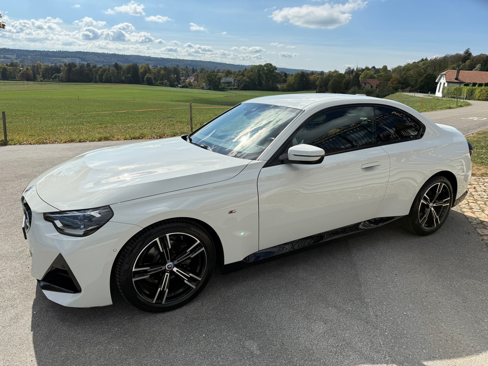 BMW 218i M Sport Coupé-image-8