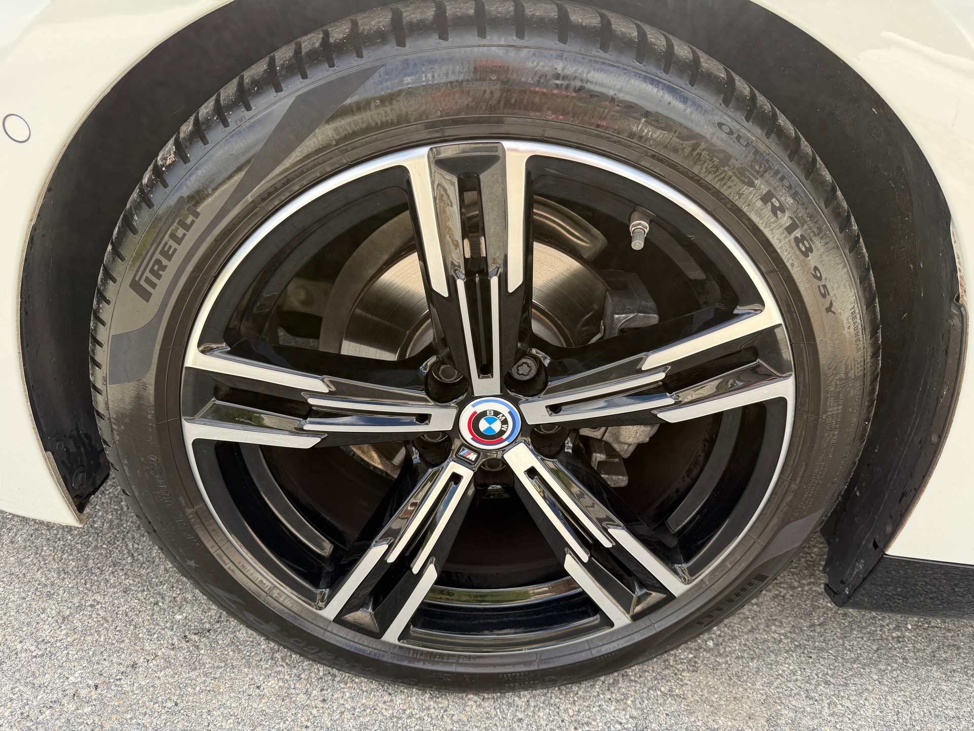 BMW 218i M Sport Coupé-image-21