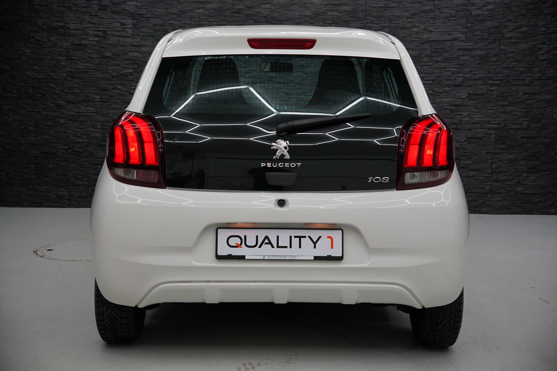 PEUGEOT 108 e-1.0 VTi Stop&Start Active Top-image-4