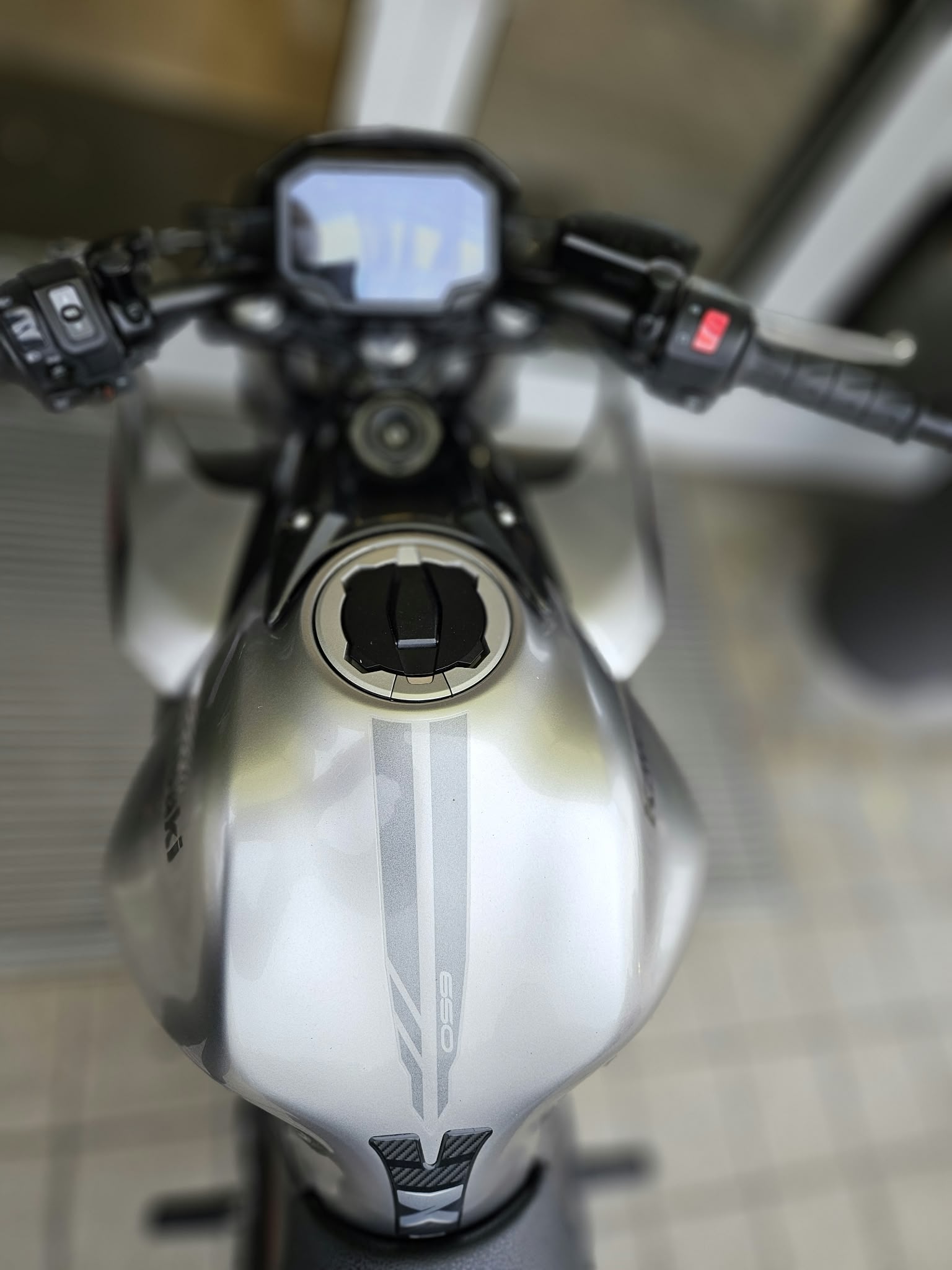 KAWASAKI Z 650 (35kW)-image-11