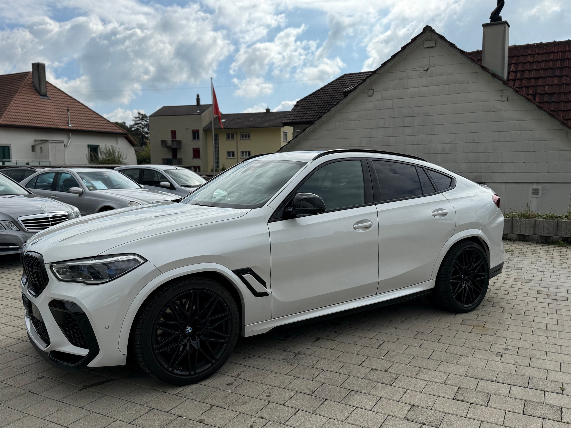 BMW X6M Steptronic M Competition-image-8