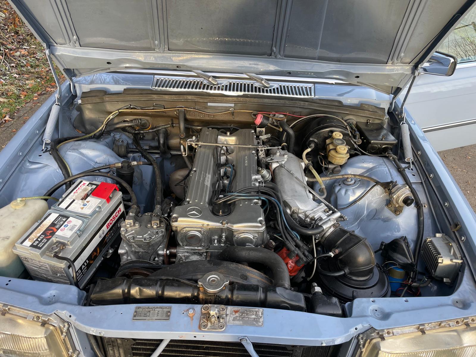 MERCEDES-BENZ SE 280-image-11