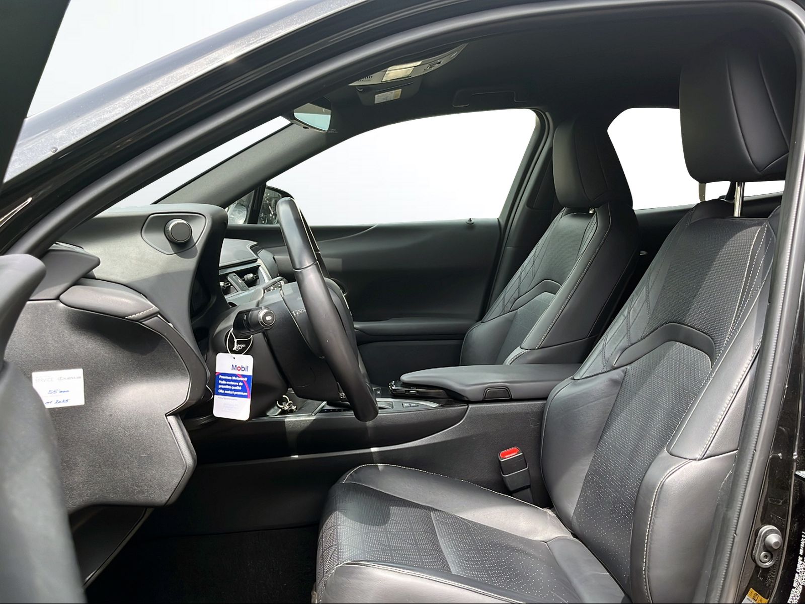 LEXUS UX 250h Comfort AWD Automatic-image-7