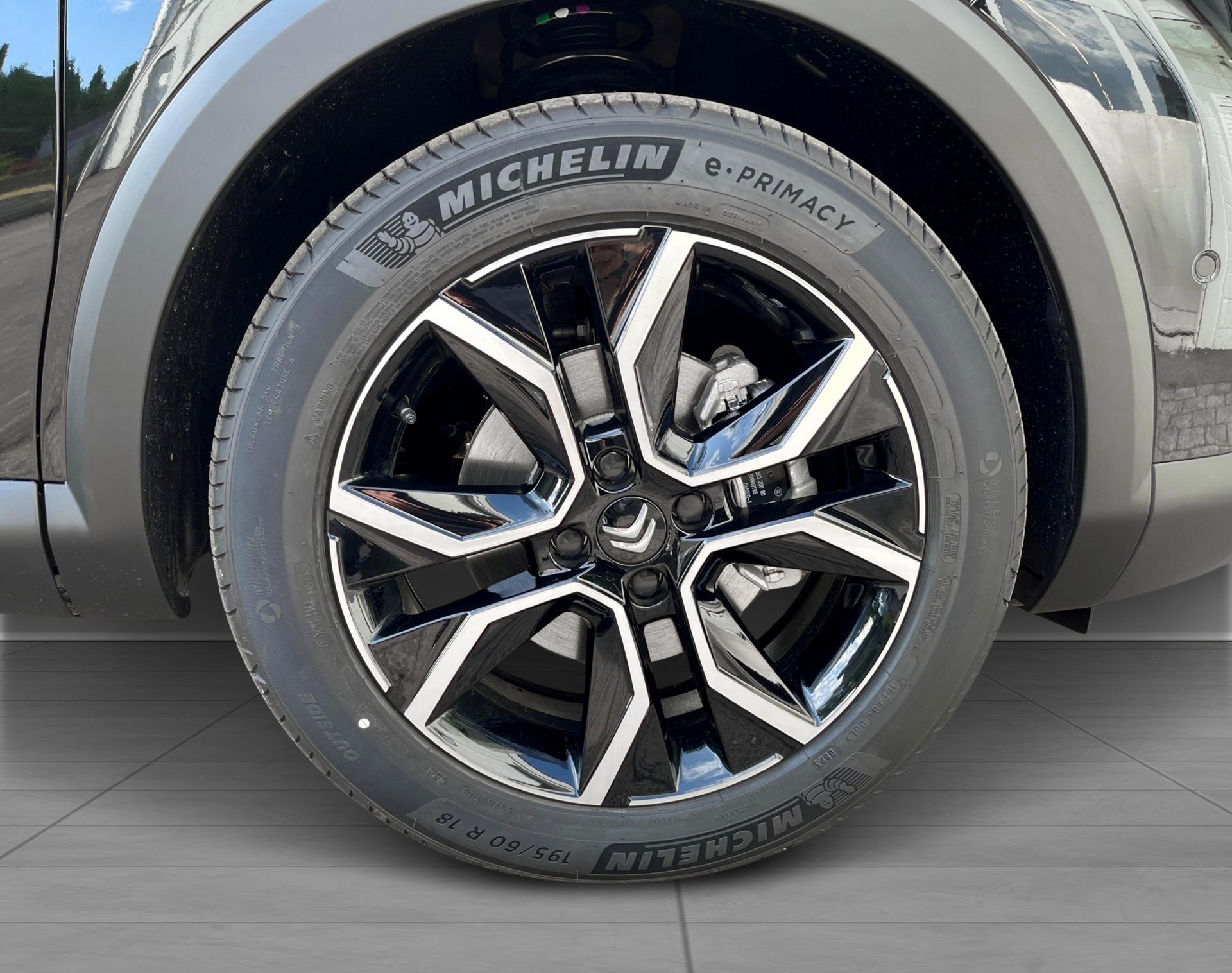 CITROEN C4 X 100 kW Shine Pack-image-11