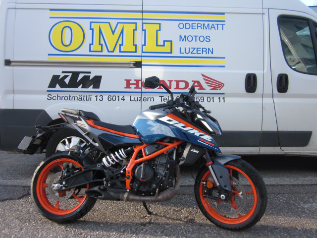 KTM 390 Duke-image-0