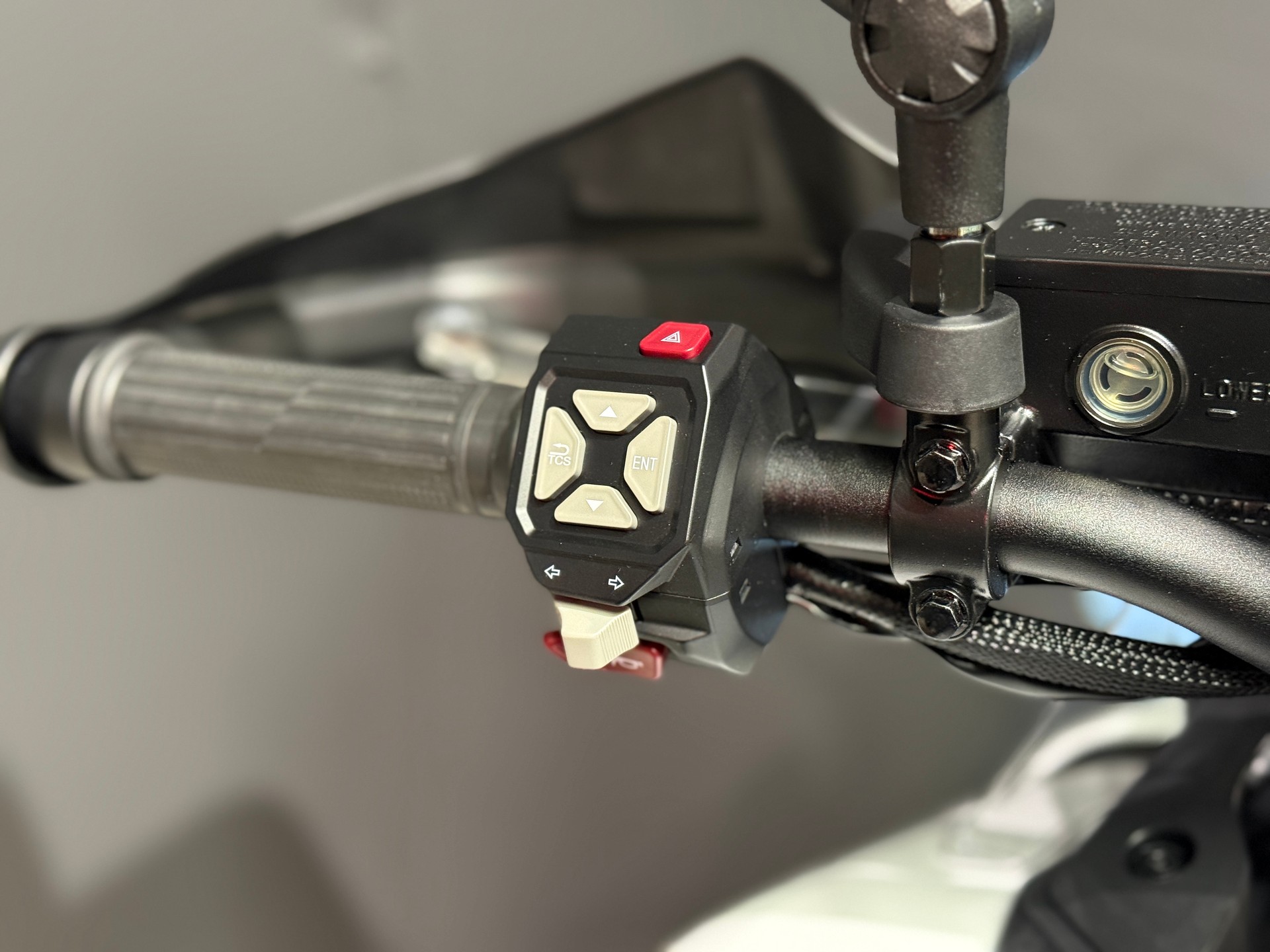 VOGE DS 800 Rally-image-9