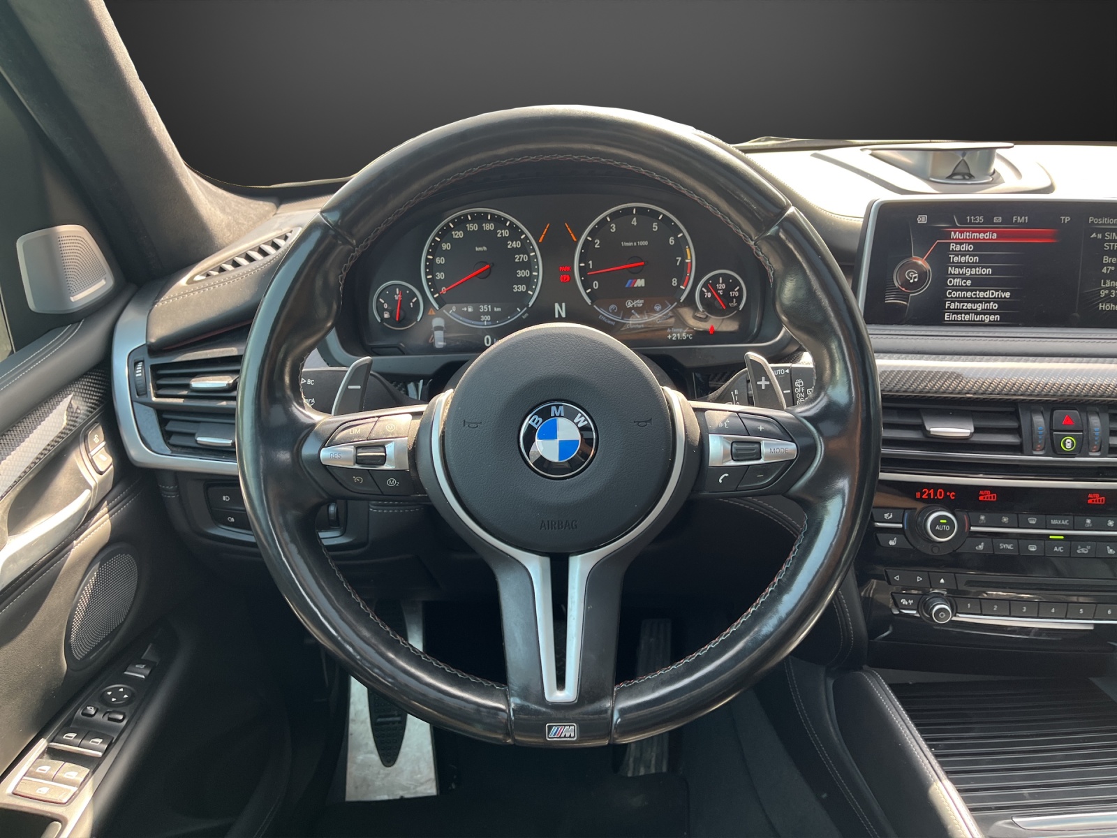 BMW X5M Steptronic-image-10