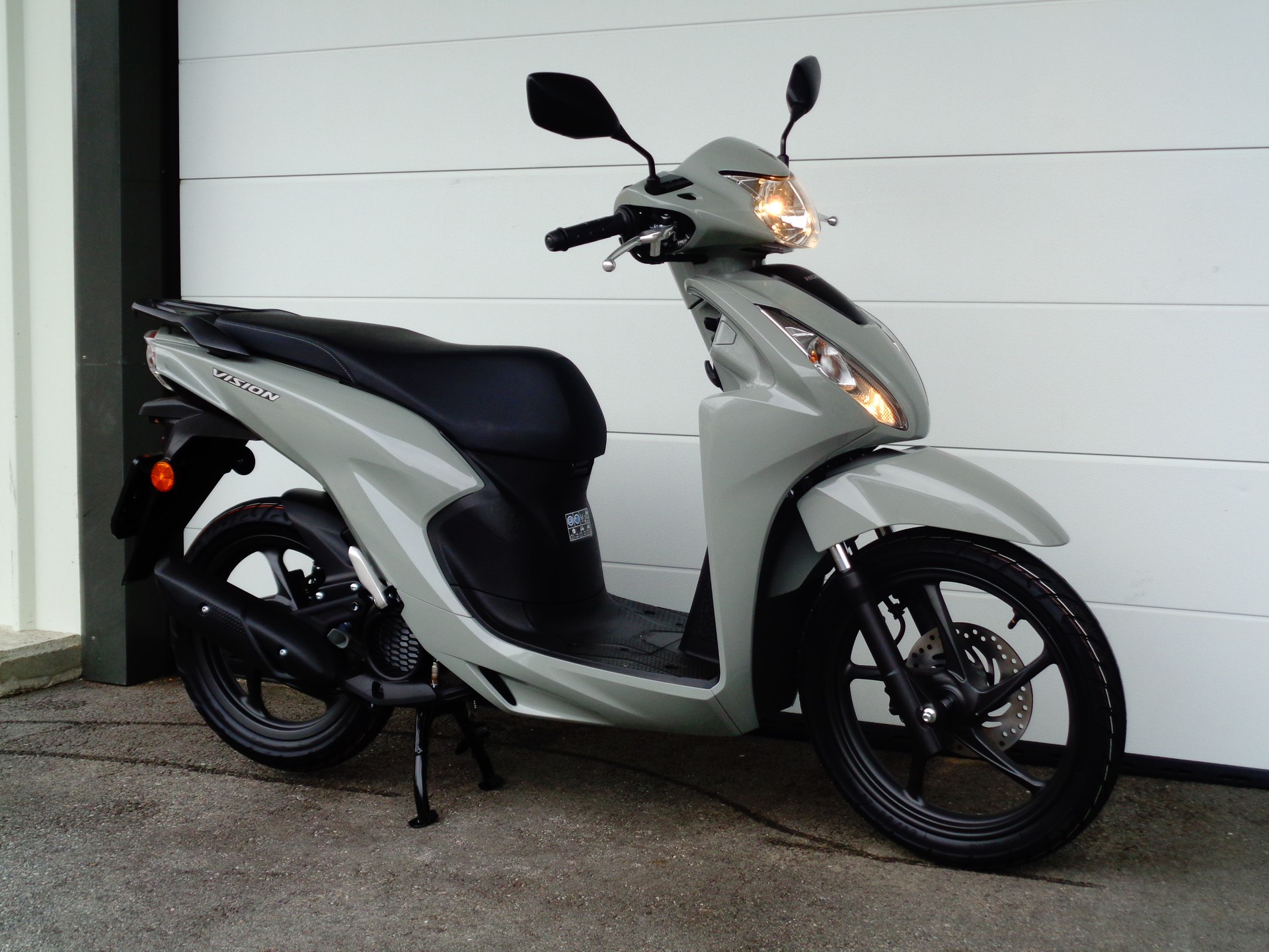 HONDA NSC Vision 110-image-7