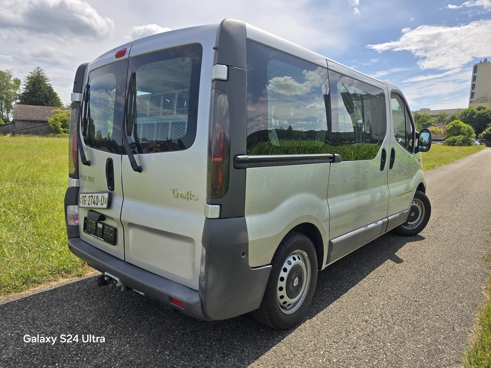 RENAULT Trafic 1.9 dCi 100 2.9t-image-6