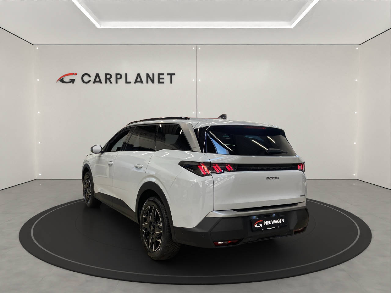 PEUGEOT 5008 Hybrid Allure Premium-showroom-element-2