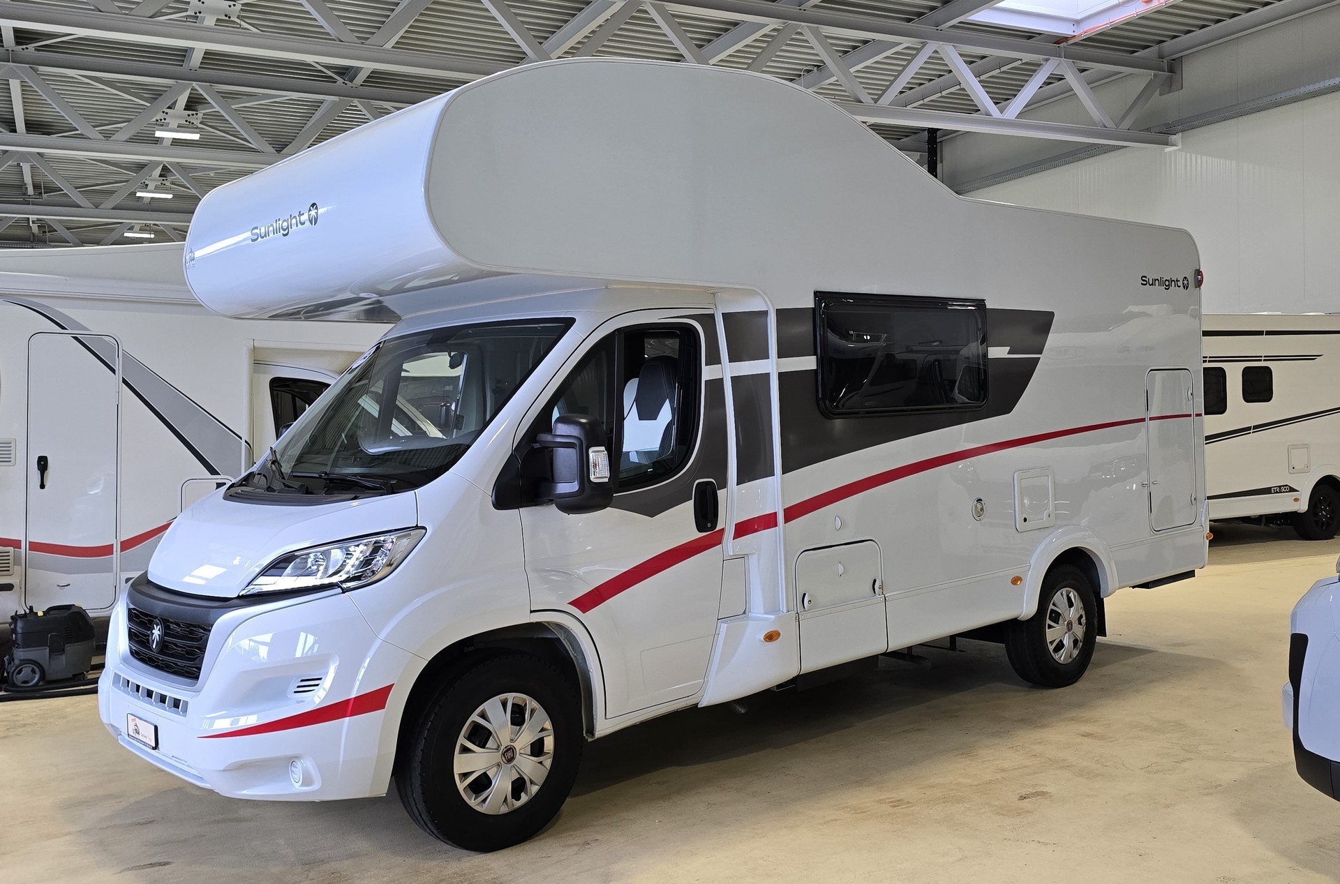 SUNLIGHT A 68/ 6Plätzer- "Hymer-Gruppe", Fiat Ducato 2.2MJT 140PS-image-4