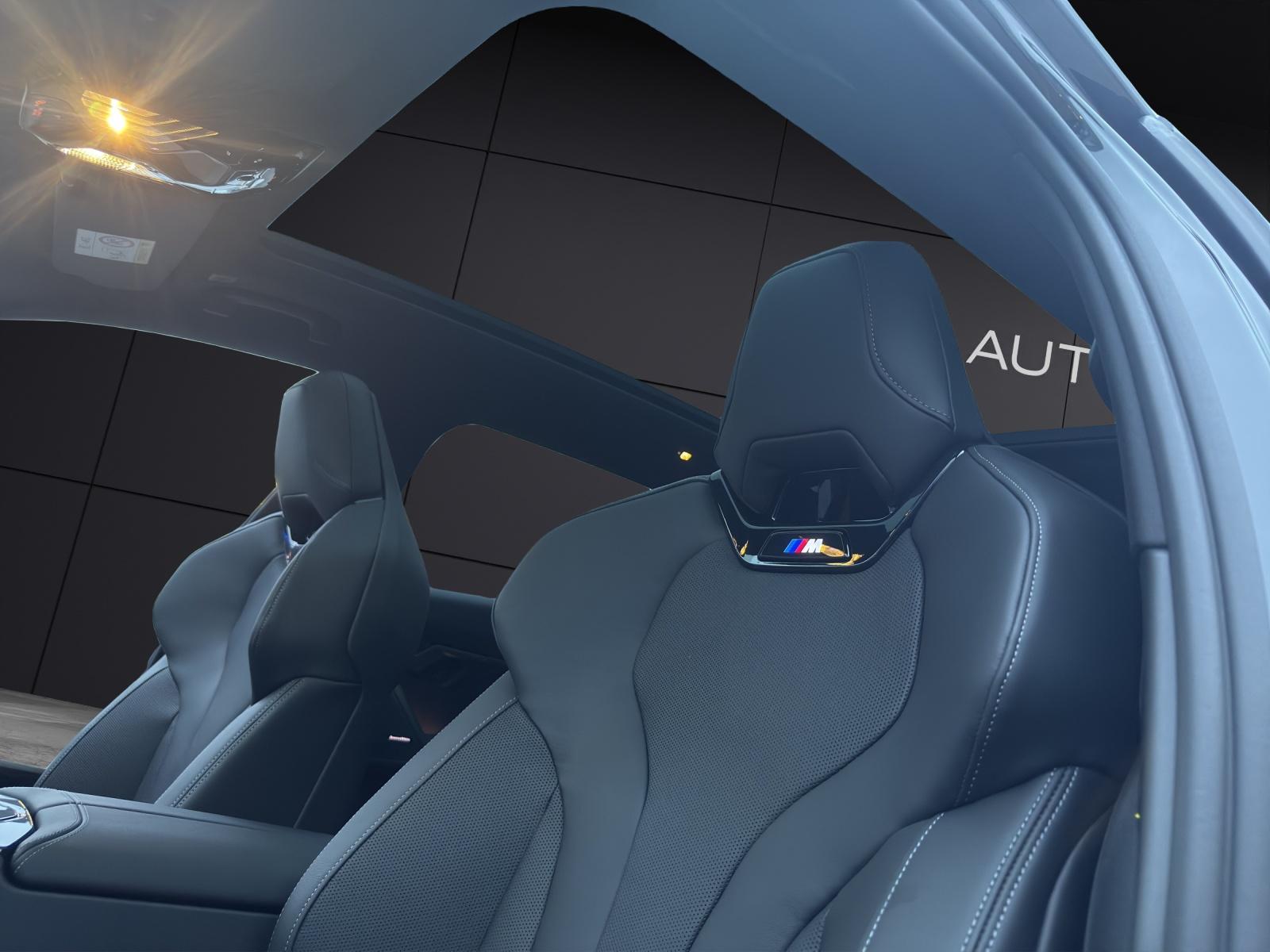 BMW 550e xDrive Touring-image-12