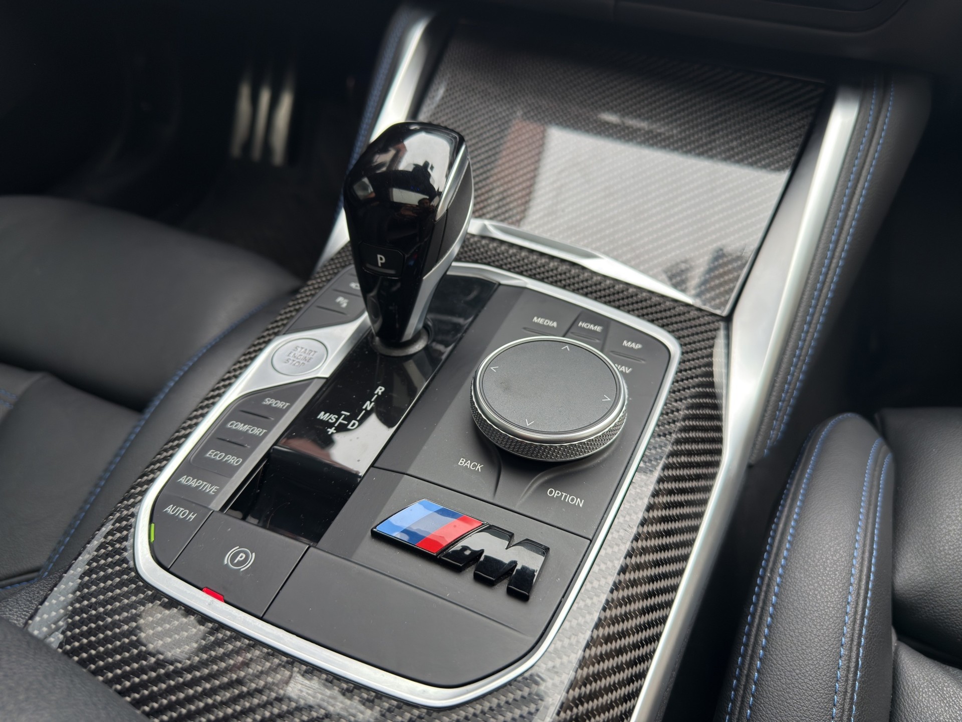 BMW M440i xDrive 48V Gran Coupé Steptronic-image-13