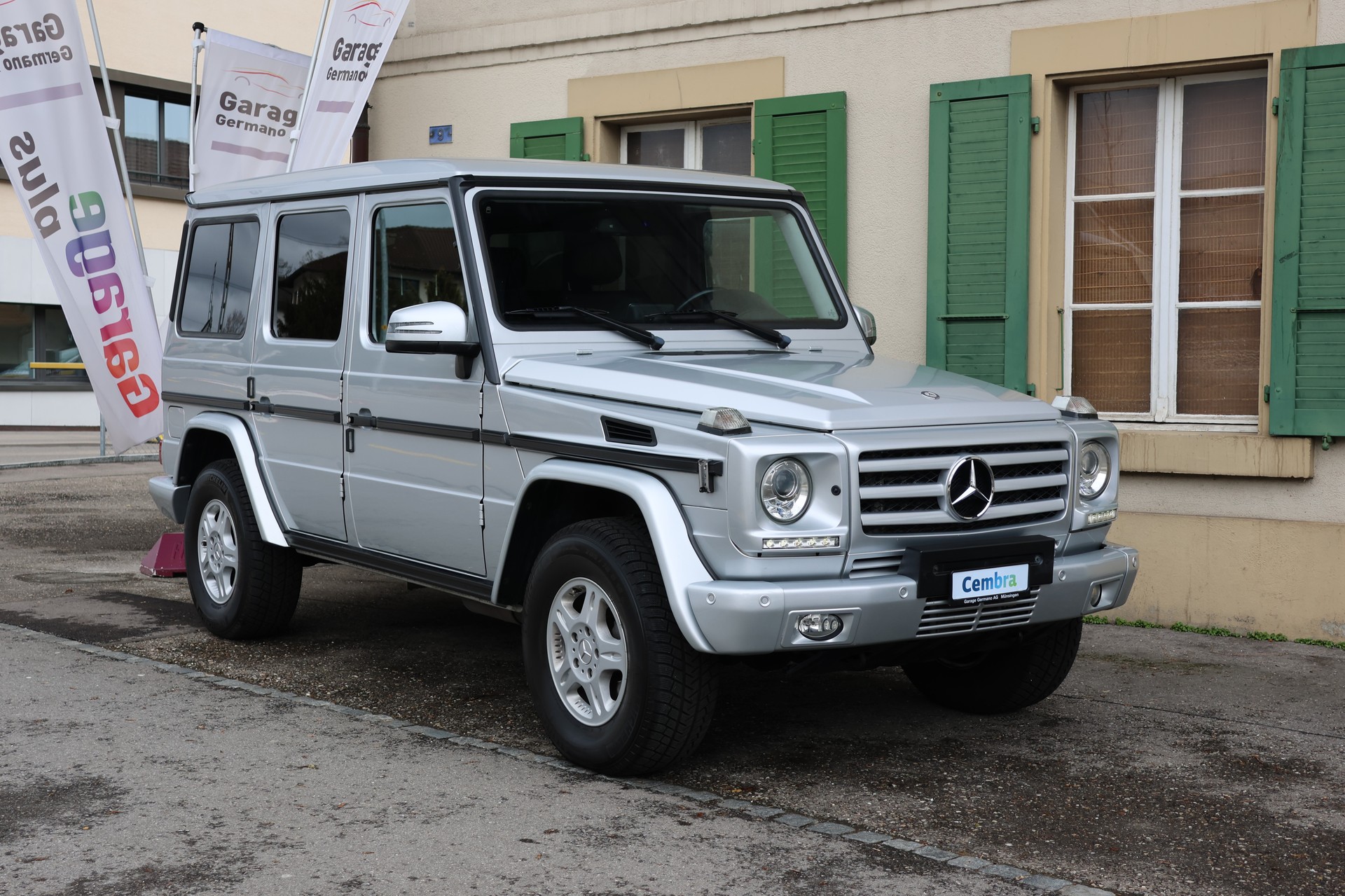 MERCEDES-BENZ G 350 BlueTEC 7G-Tronic-showroom-element-3