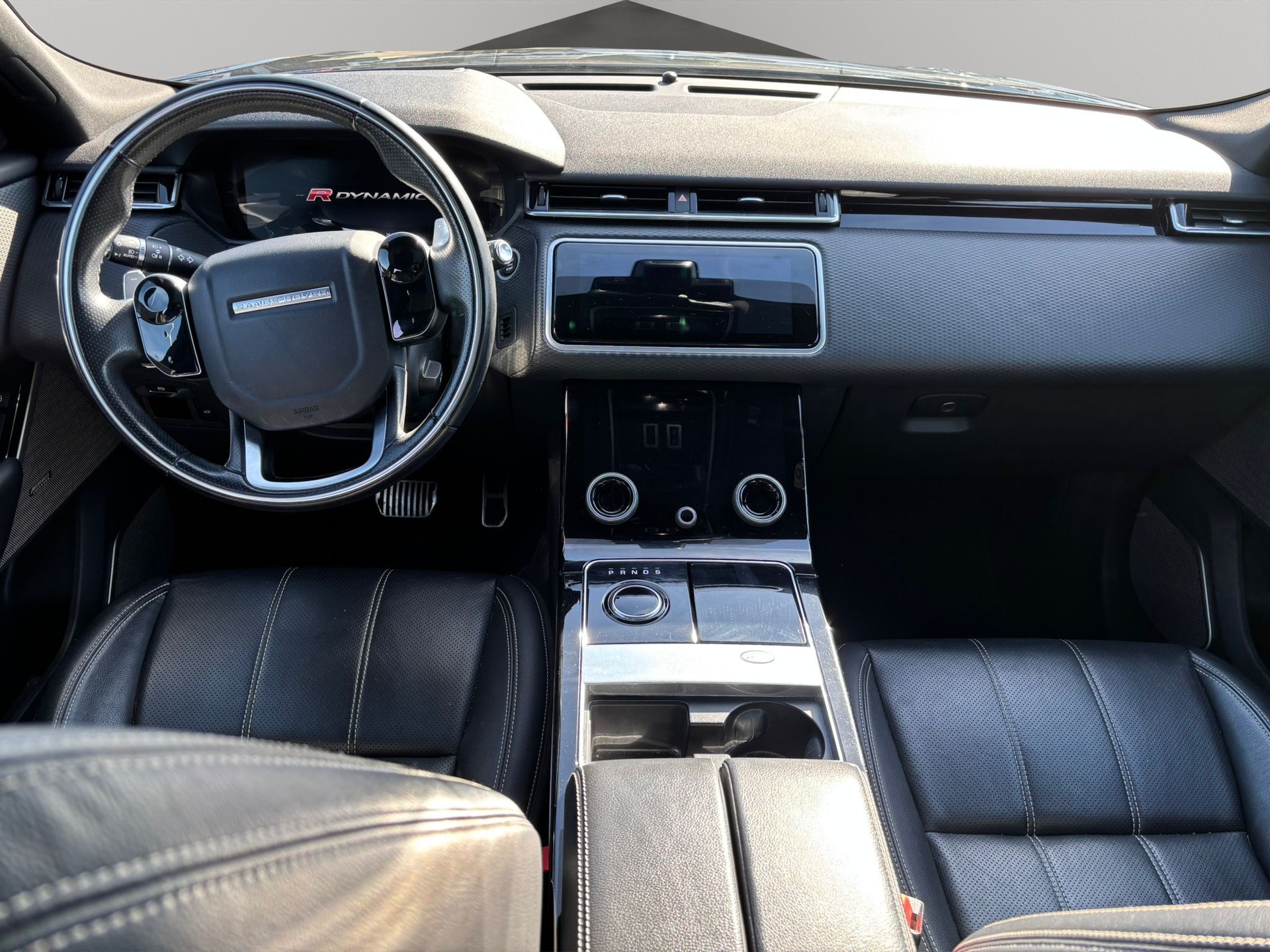 LAND ROVER Range Rover Velar 2.0 T 300 R-Dynamic SE-image-8