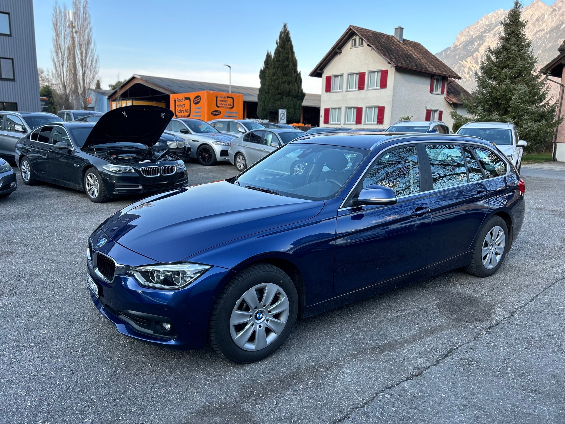 BMW 320d xDrive Touring Steptronic-image-1
