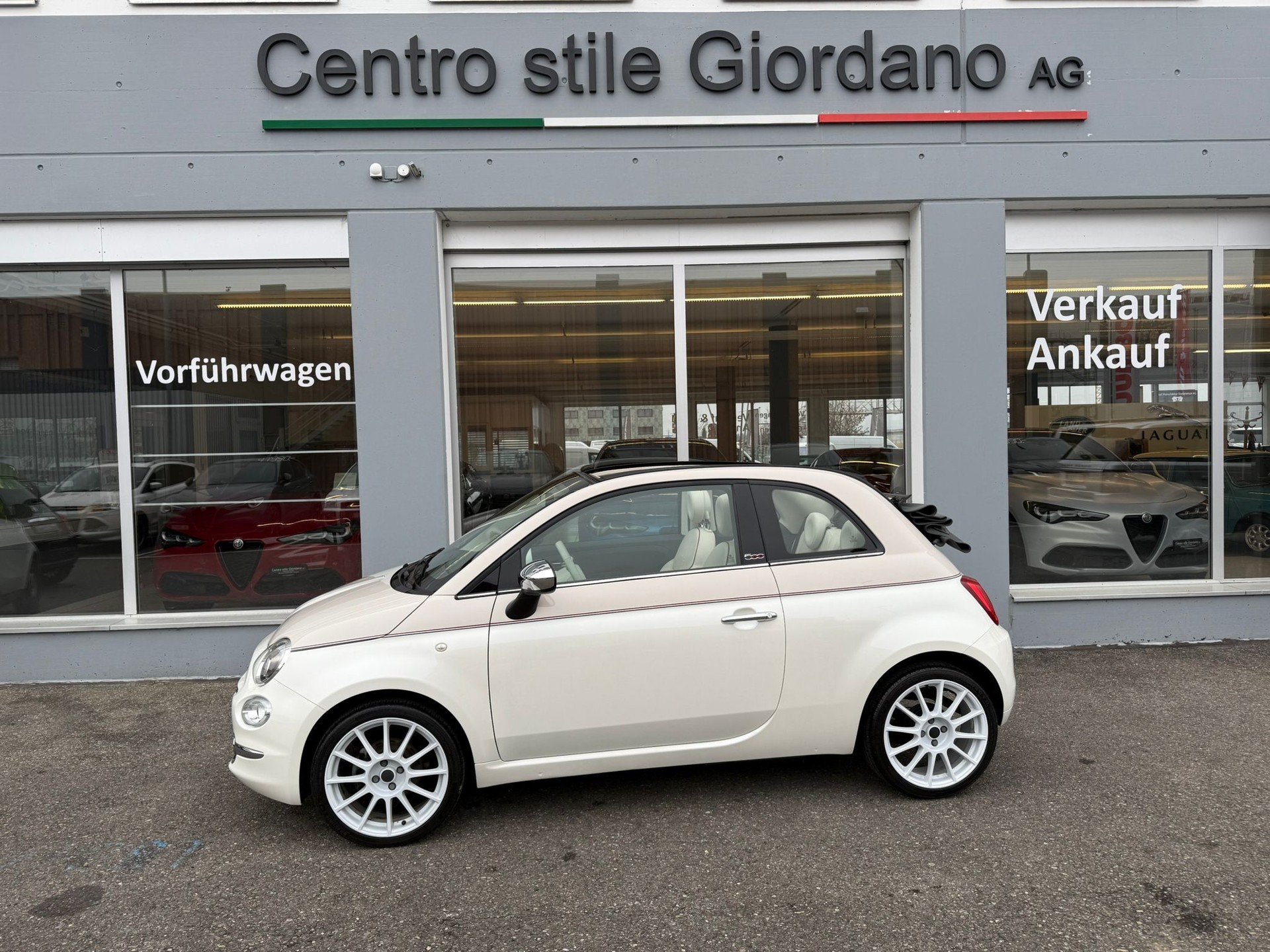 FIAT 500C 0.9 Twinair Lounge 60TH-showroom-element-1
