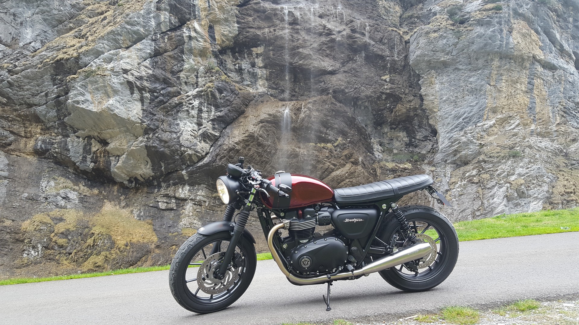 TRIUMPH Street Twin 900 i-image-1
