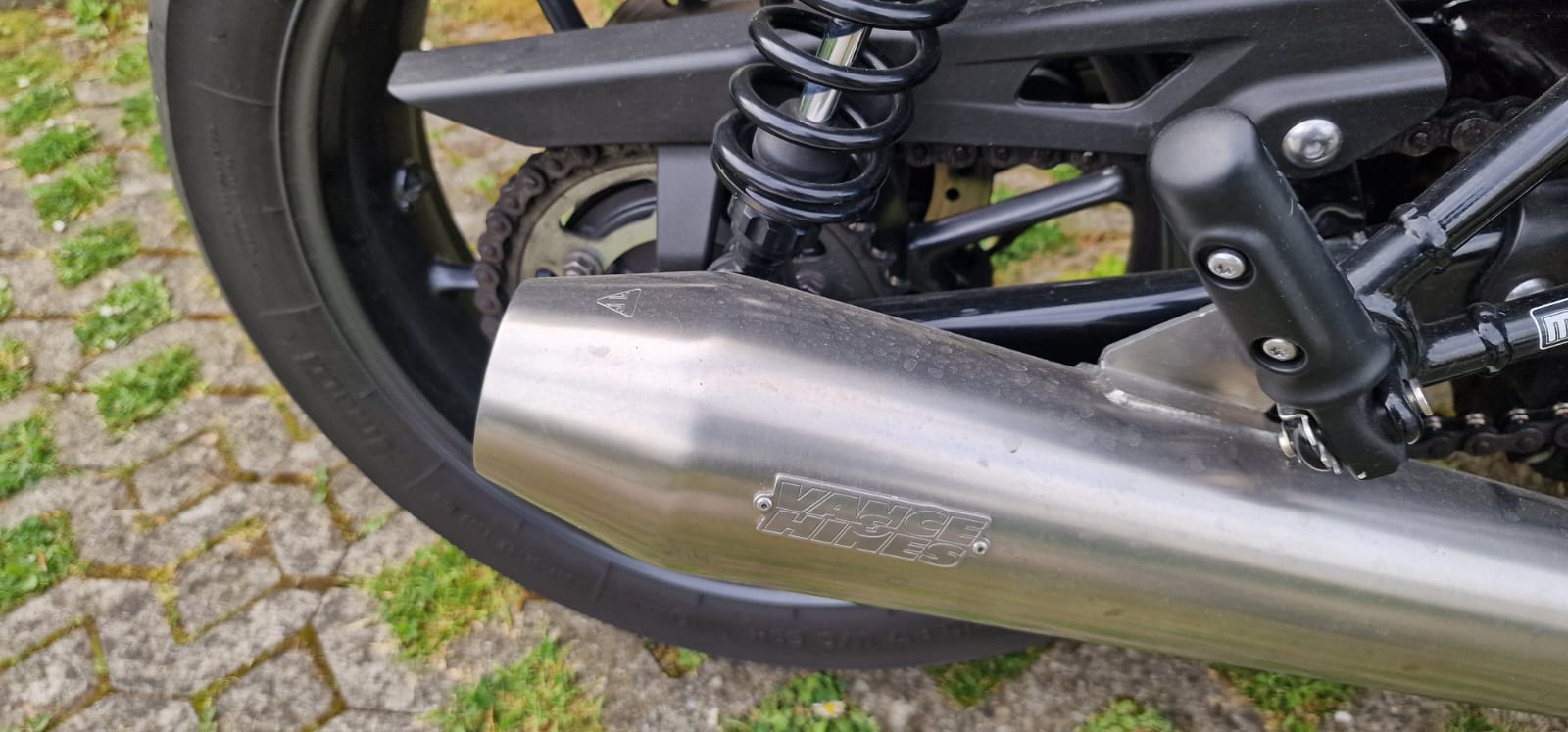 TRIUMPH Street Twin 900 i-image-9