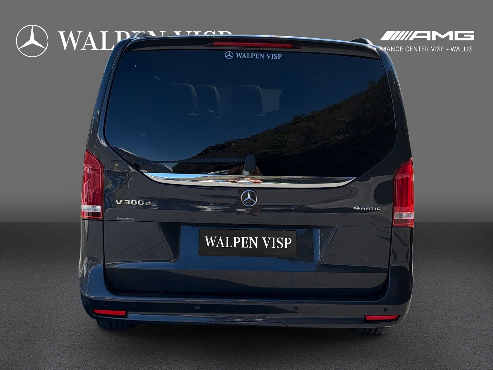 MERCEDES-BENZ V 300 d Swiss Edition AMG-Line L 4M-image-4