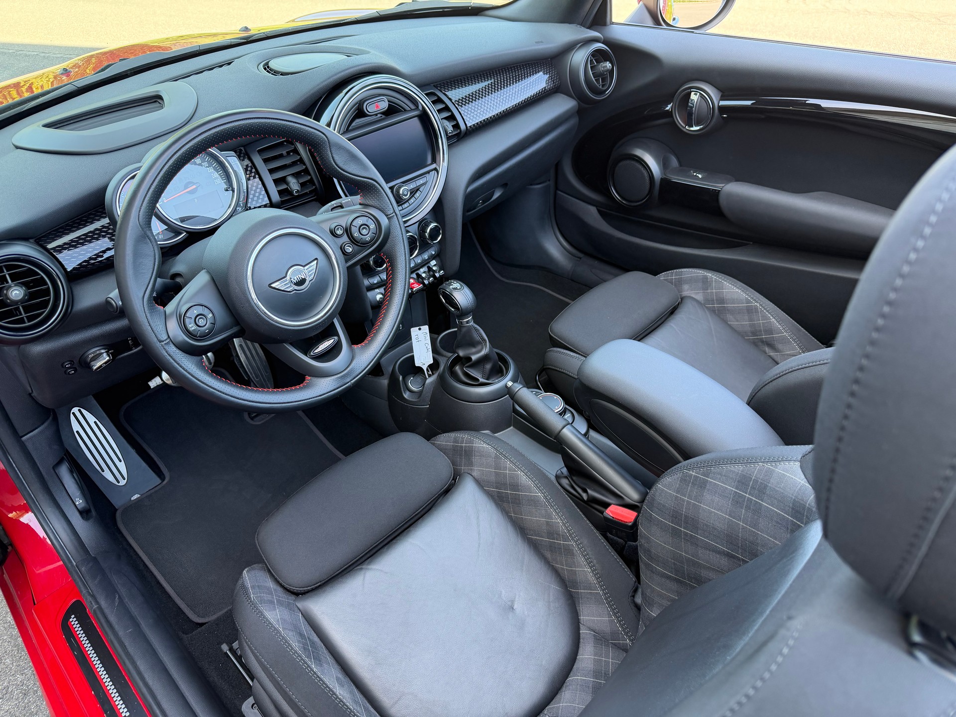 MINI Cooper S Cabriolet Steptronic-image-7