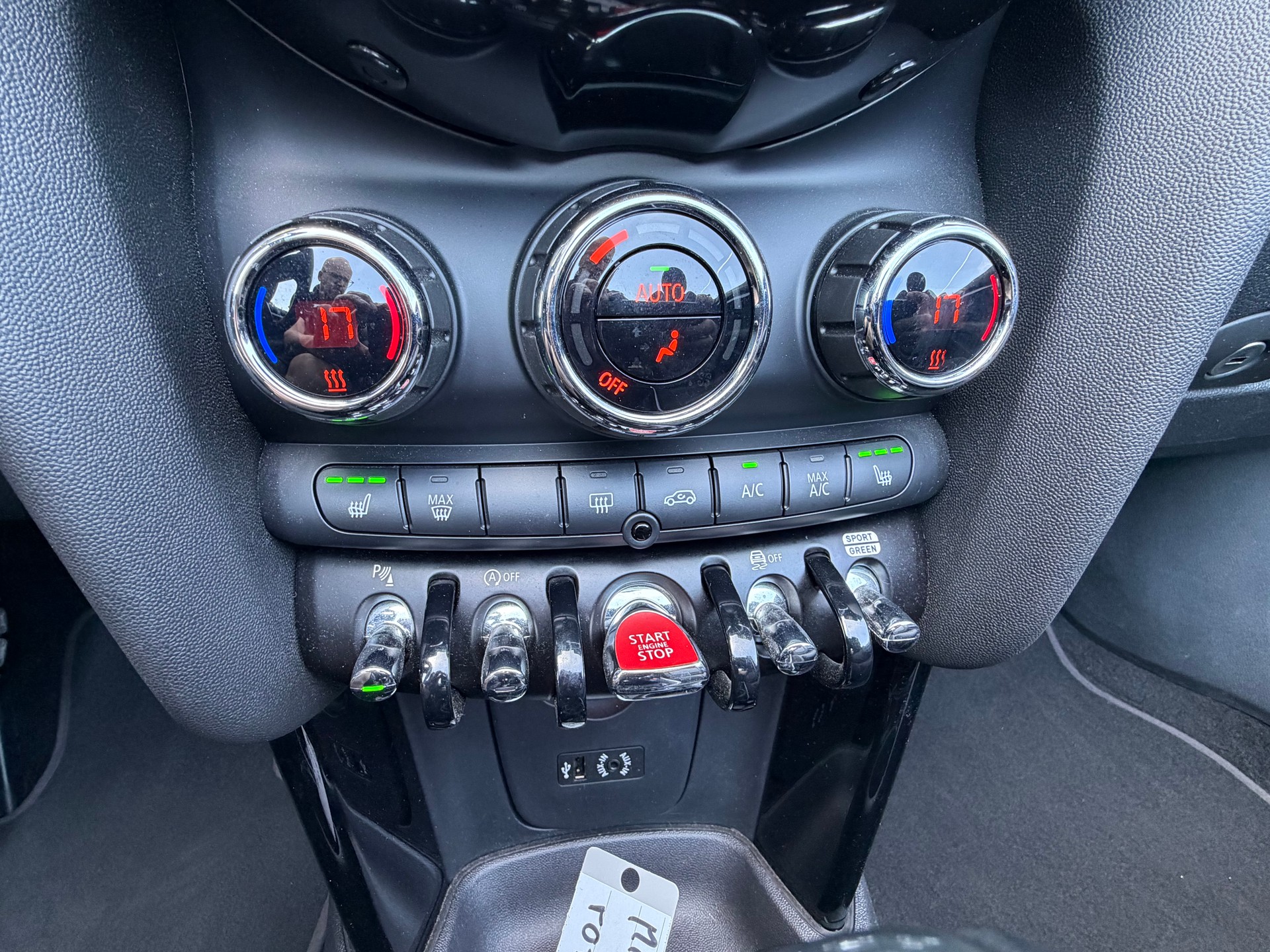 MINI Cooper S Cabriolet Steptronic-image-16