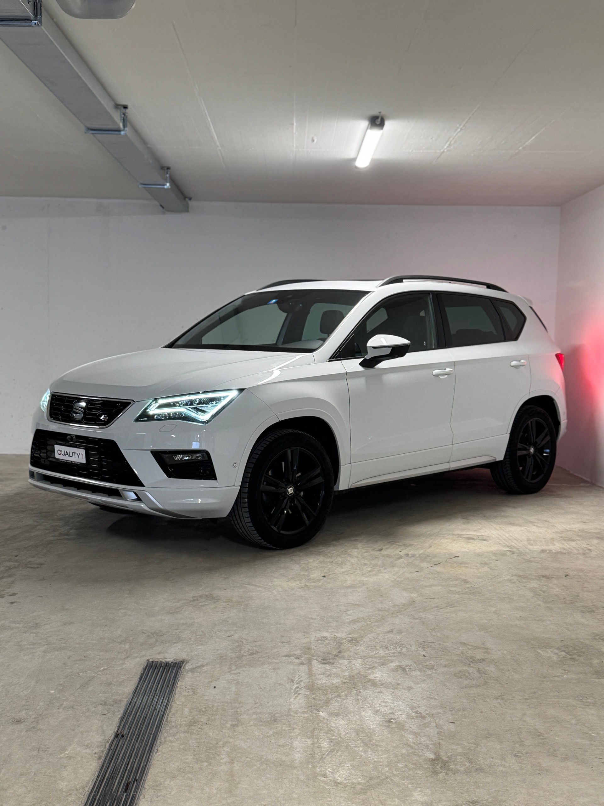 SEAT Ateca 2.0 TDI FR Xcellence 4Drive DSG *Perlweiss*