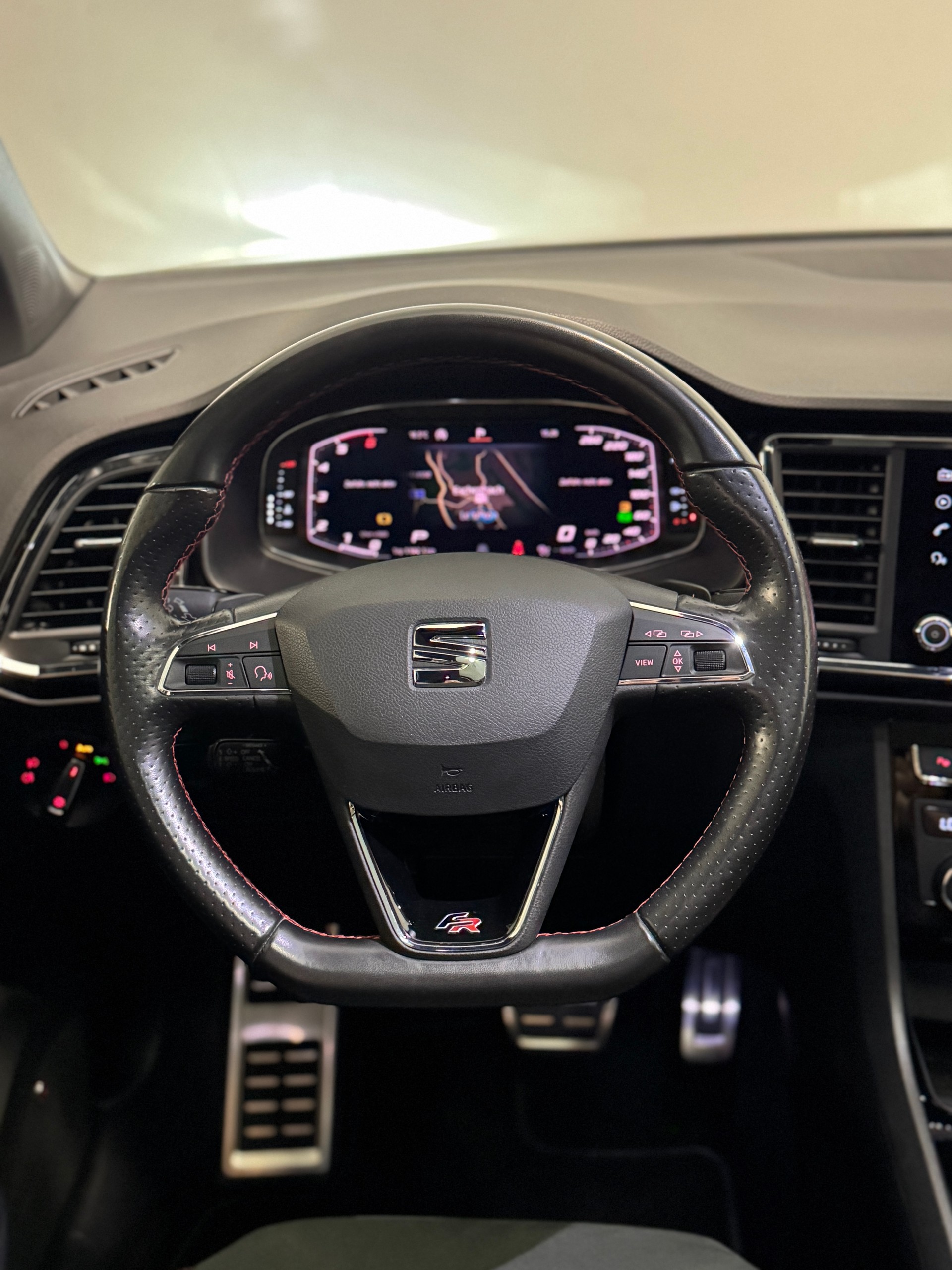 SEAT Ateca 2.0 TDI FR Xcellence 4Drive DSG *Perlweiss*-image-11