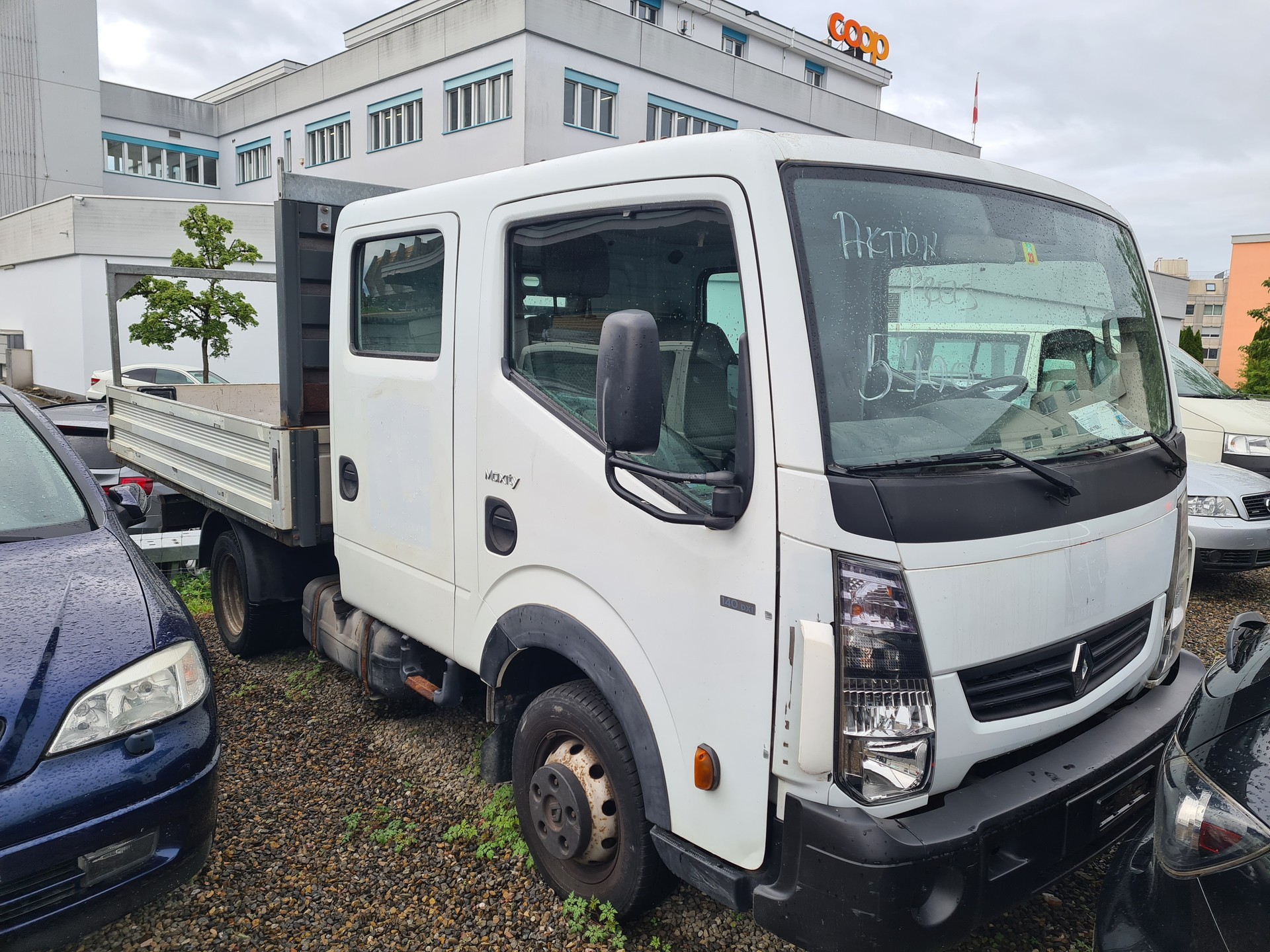RENAULT Maxity140.35 L2