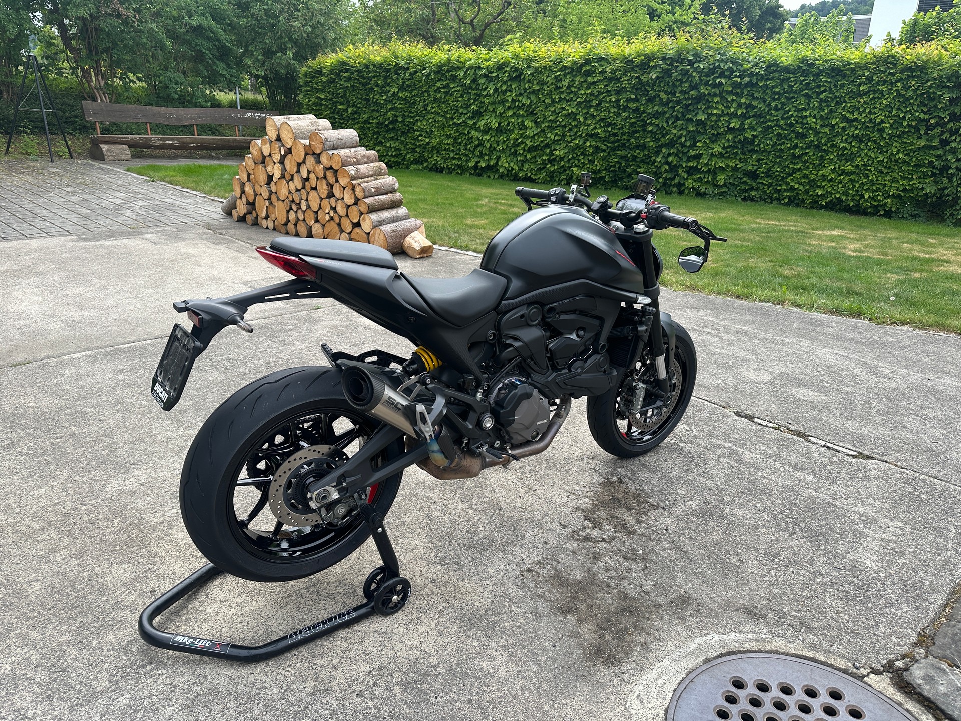 DUCATI Monster + (Drosselbar) Motor 7000Km alt-image-7