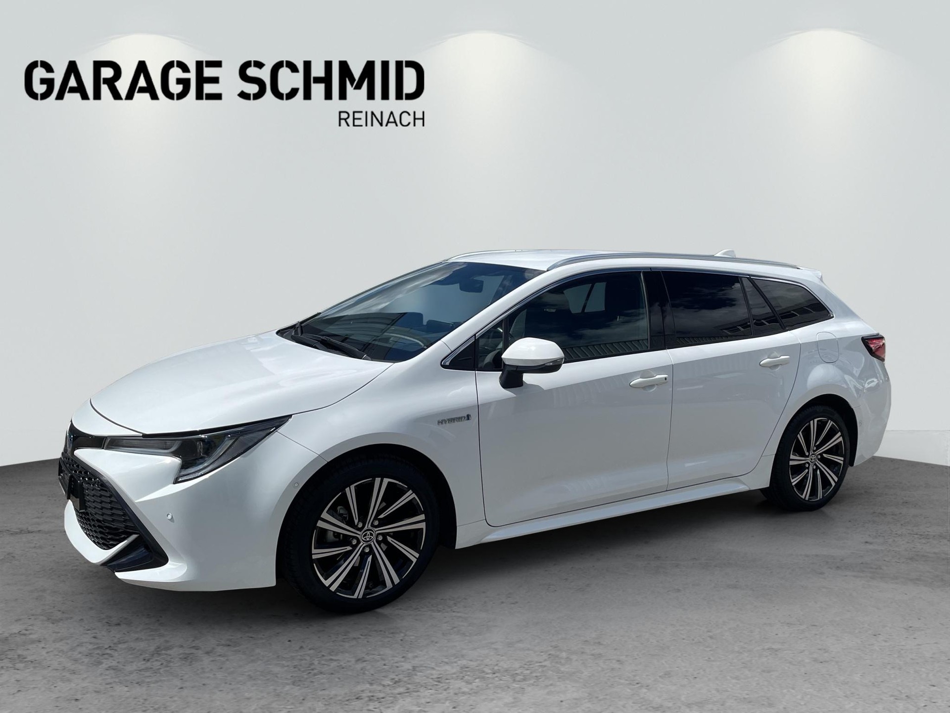 TOYOTA Corolla Touring Sports 1.8 HSD Trend-showroom-element-2