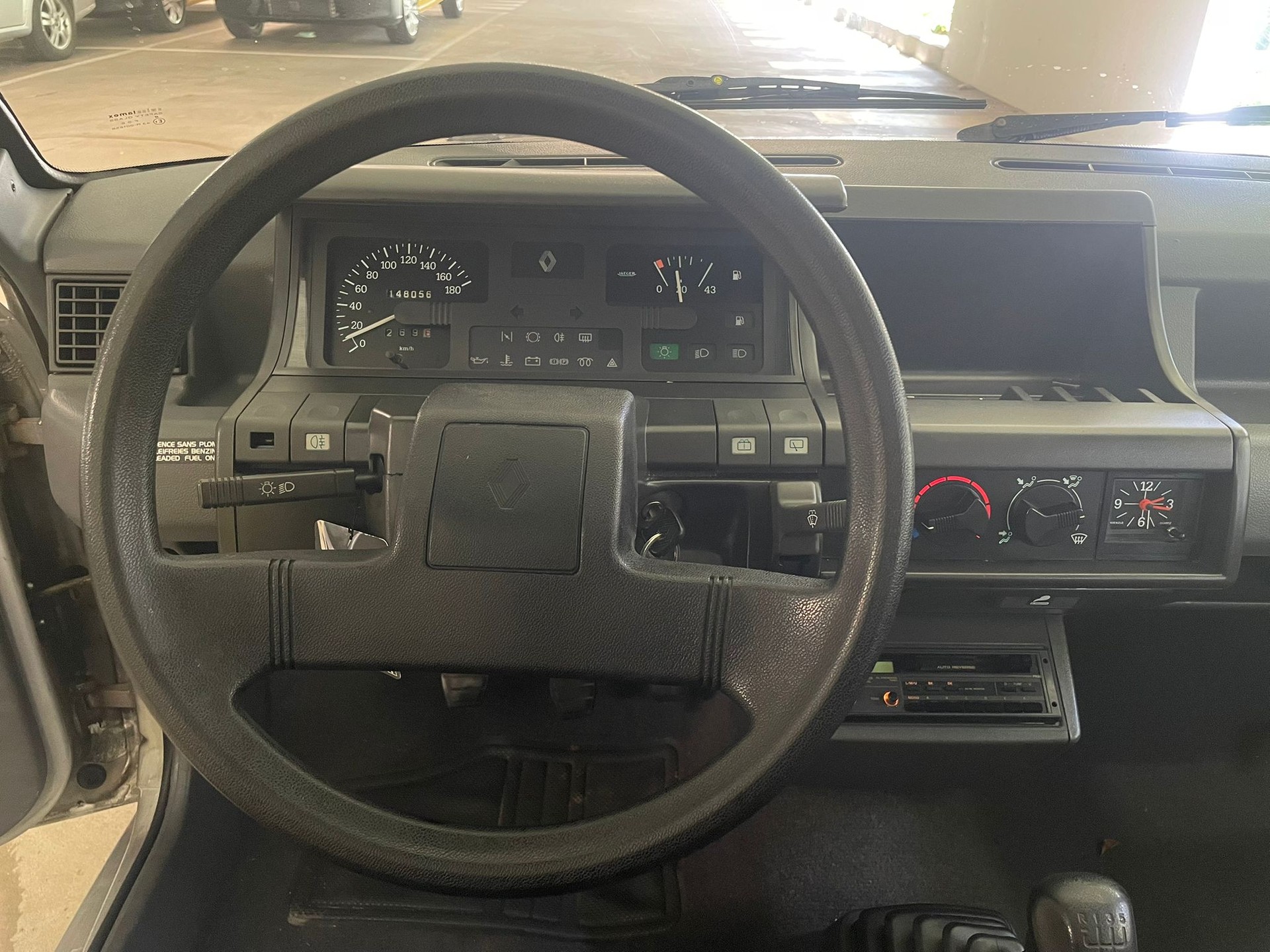 RENAULT Super 5 1400 TL-image-11