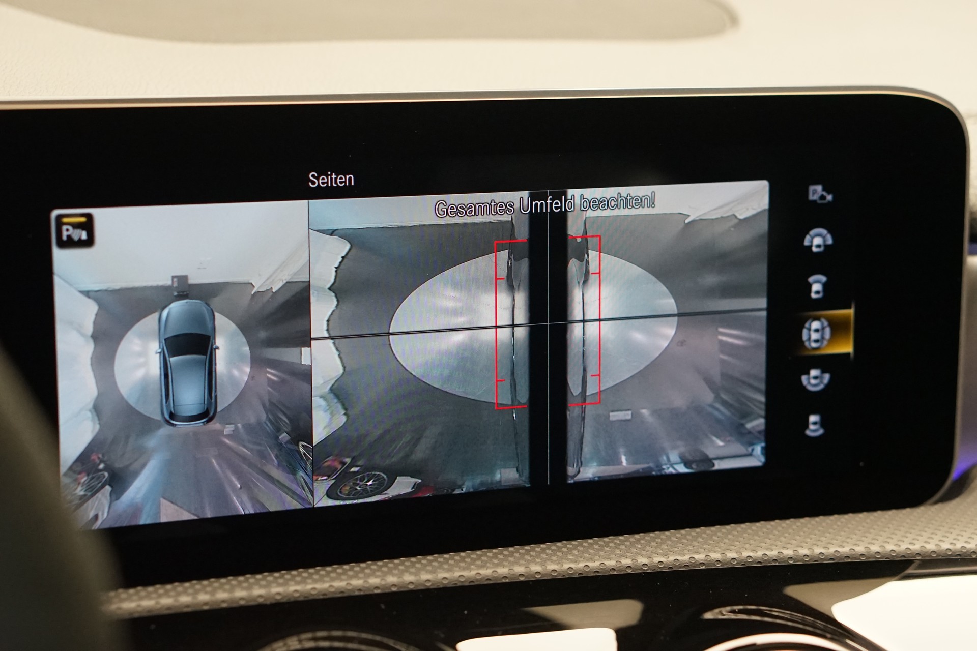 MERCEDES-BENZ A 45 S AMG 4Matic+ Speedshift *CH-Fahrzeug* *Pano* *Performance Sitze*-image-30