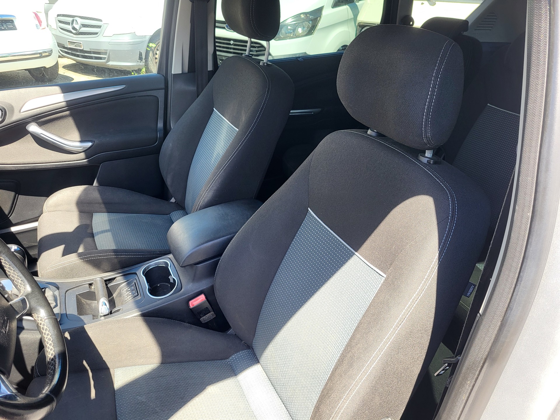 FORD S-Max 2.0 TDCi Carving PowerShift-image-14