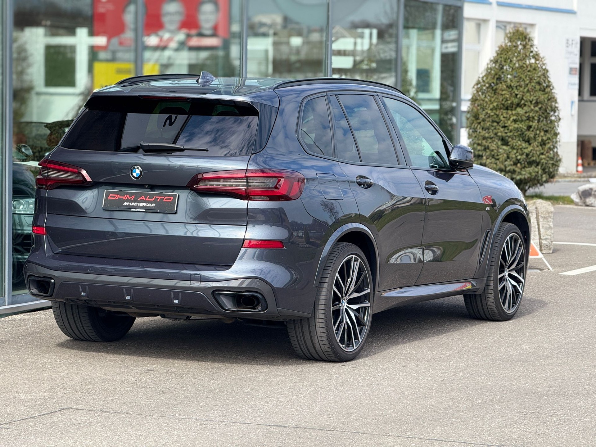 BMW X5 xDrive 40d M Sport Steptronic-image-3