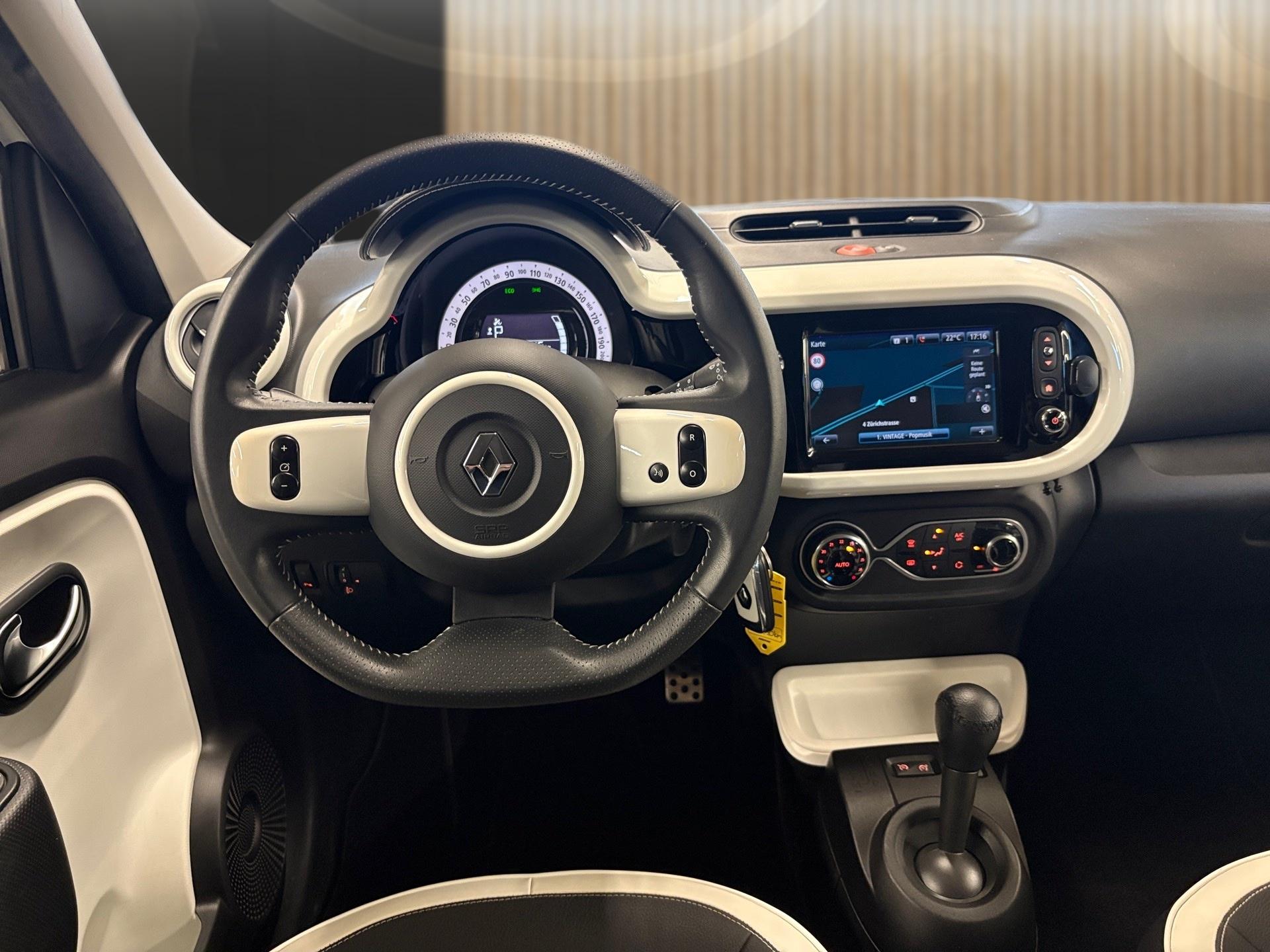 RENAULT Twingo 0.9 TCe 90 Swiss Edition-image-11