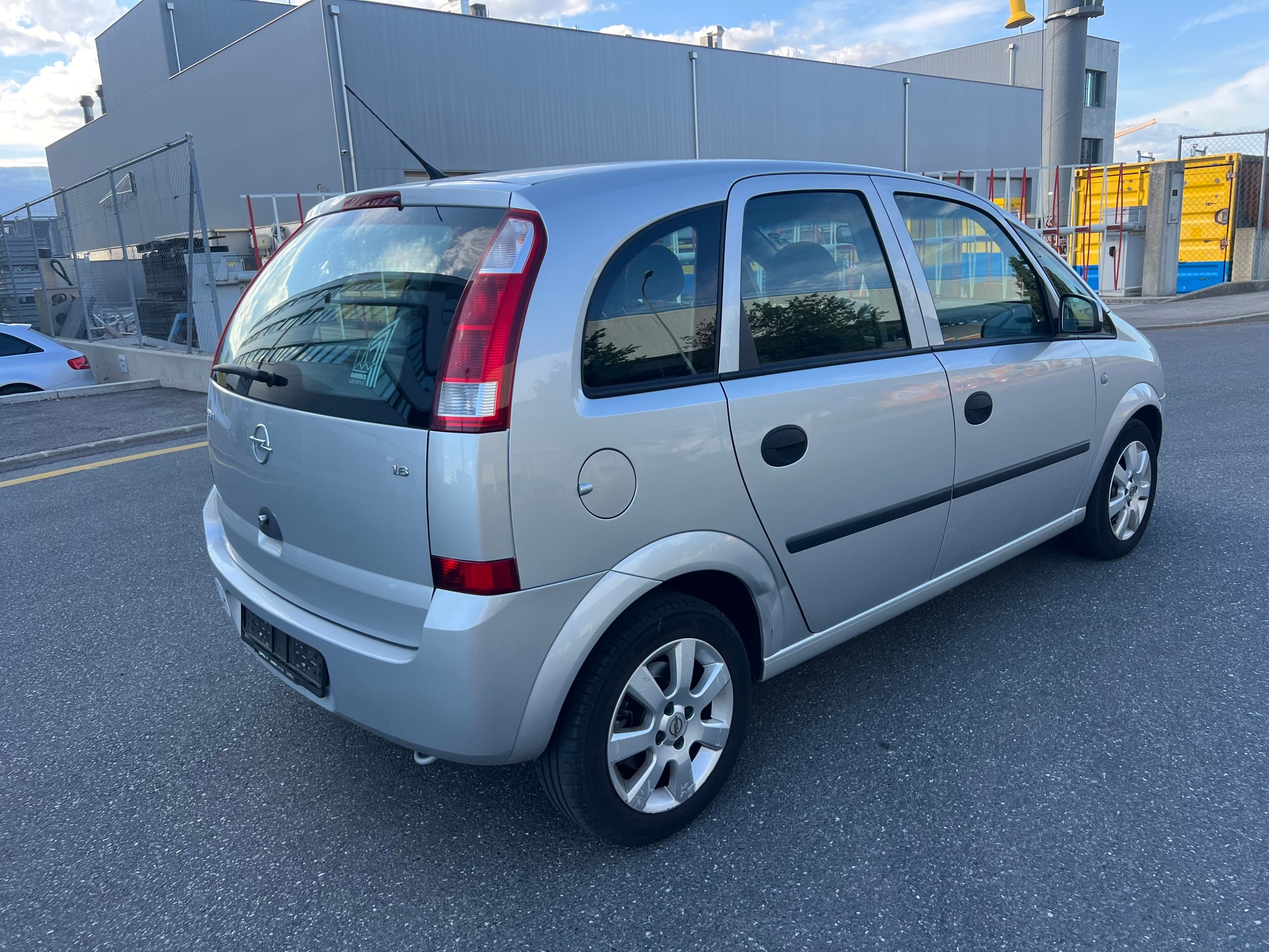 OPEL Meriva 1.6i 16V Enjoy-image-5