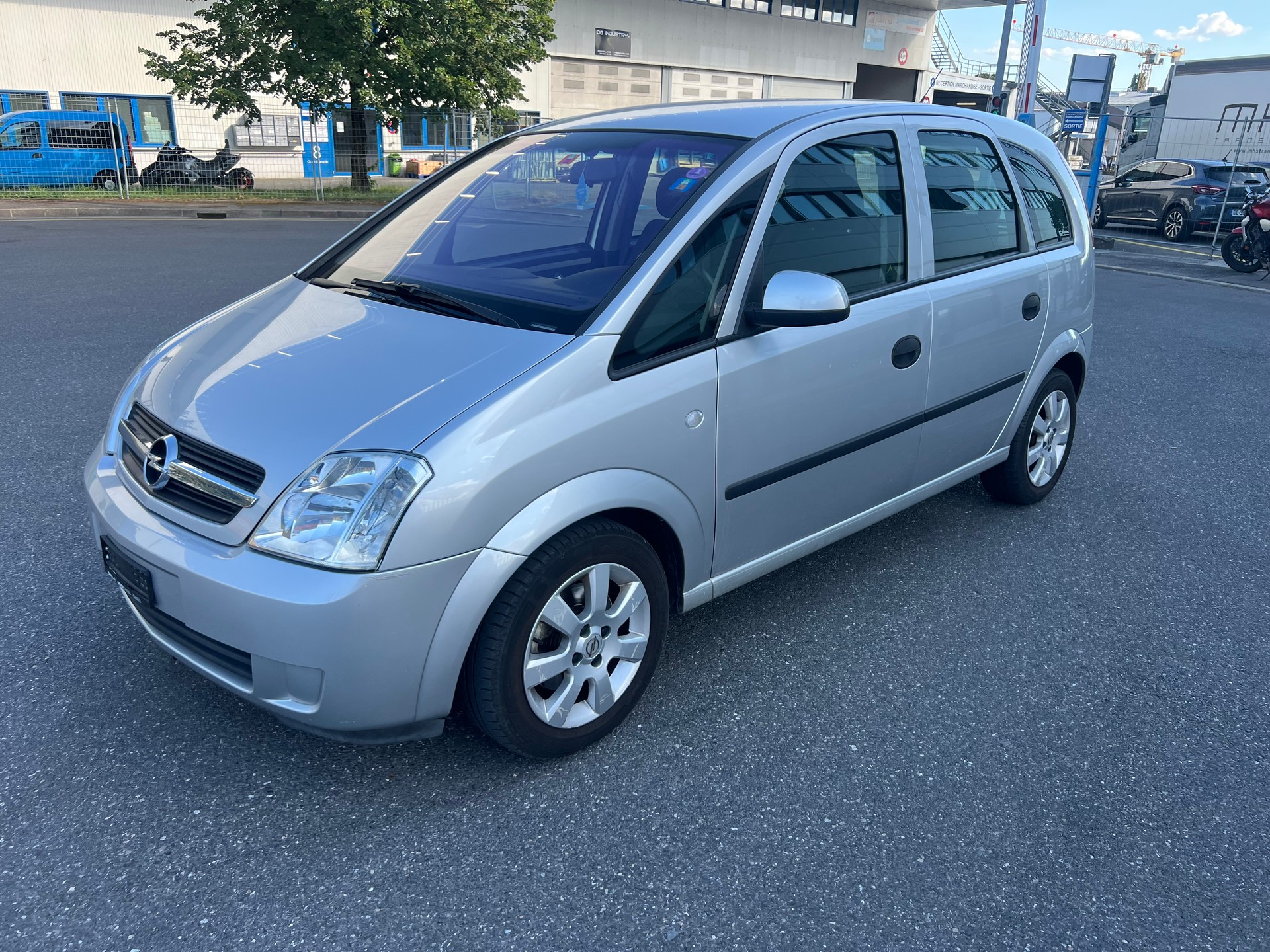 OPEL Meriva 1.6i 16V Enjoy