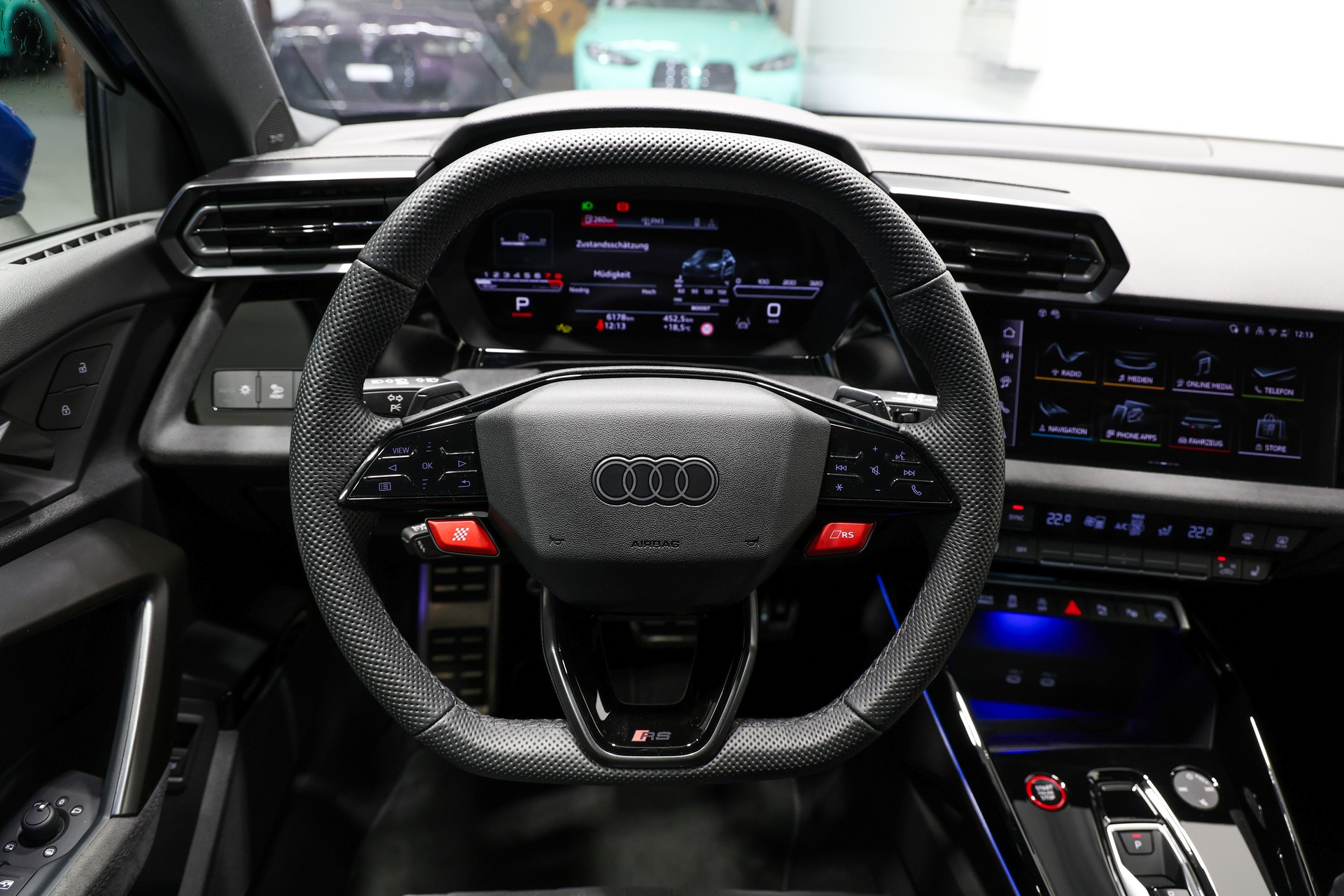 AUDI RS3 Sportback 2.5 TSI quattro S-tronic *Facelift*Schalensitze*5 Jahre Werksgarantie*-image-25