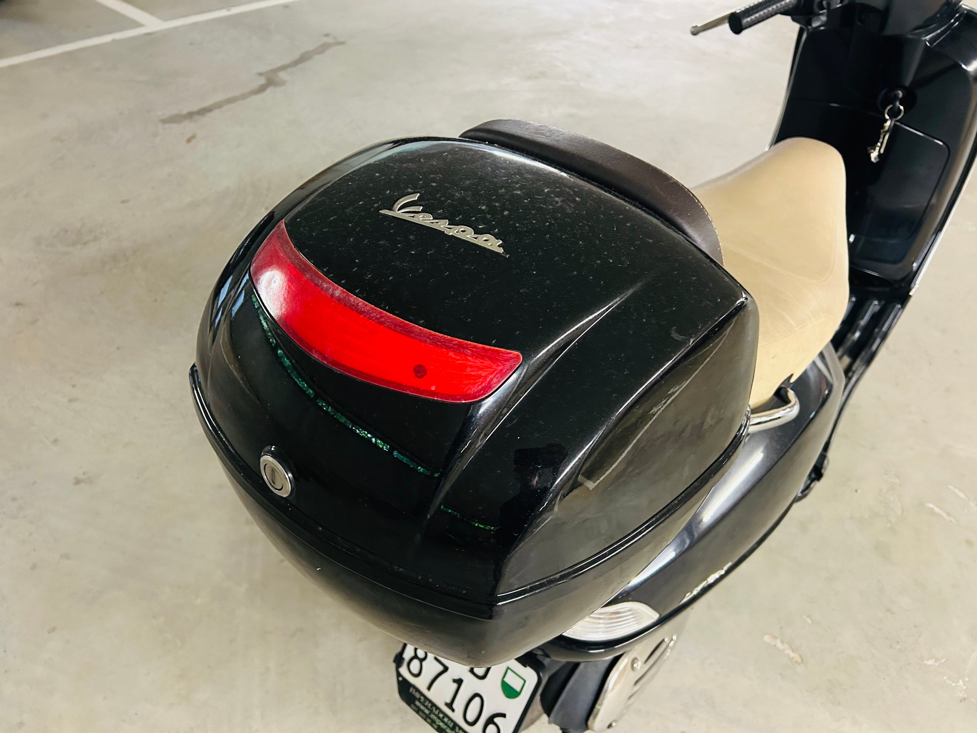 PIAGGIO Vespa 125 LX4-image-4