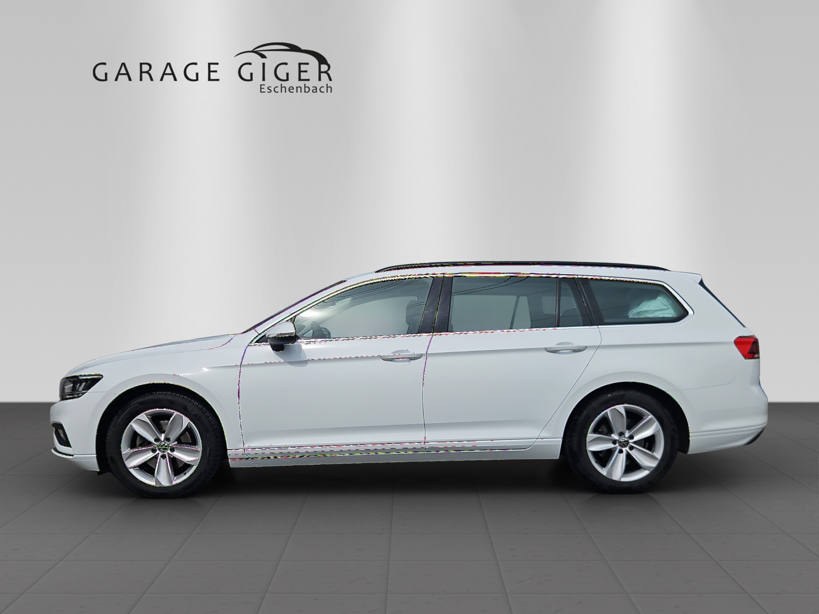 VW Passat 2.0 TDI BMT Elegance 4Motion DSG-image-1